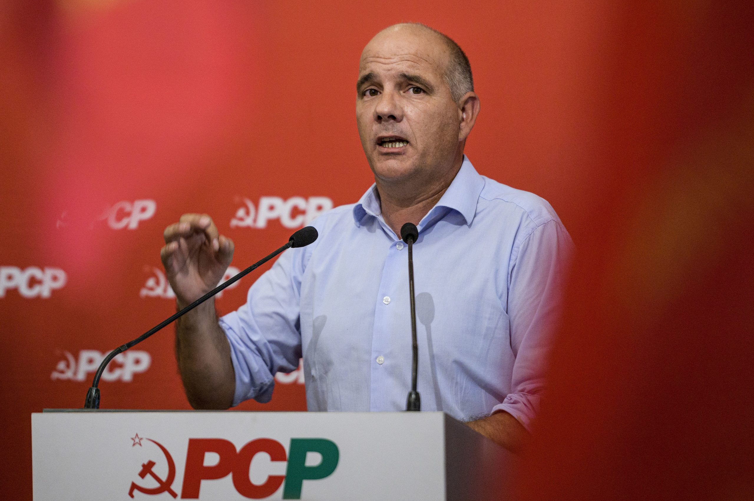 Habitação: PCP fala em “situação explosiva” e avisa que “qualquer dia salta a tampa”