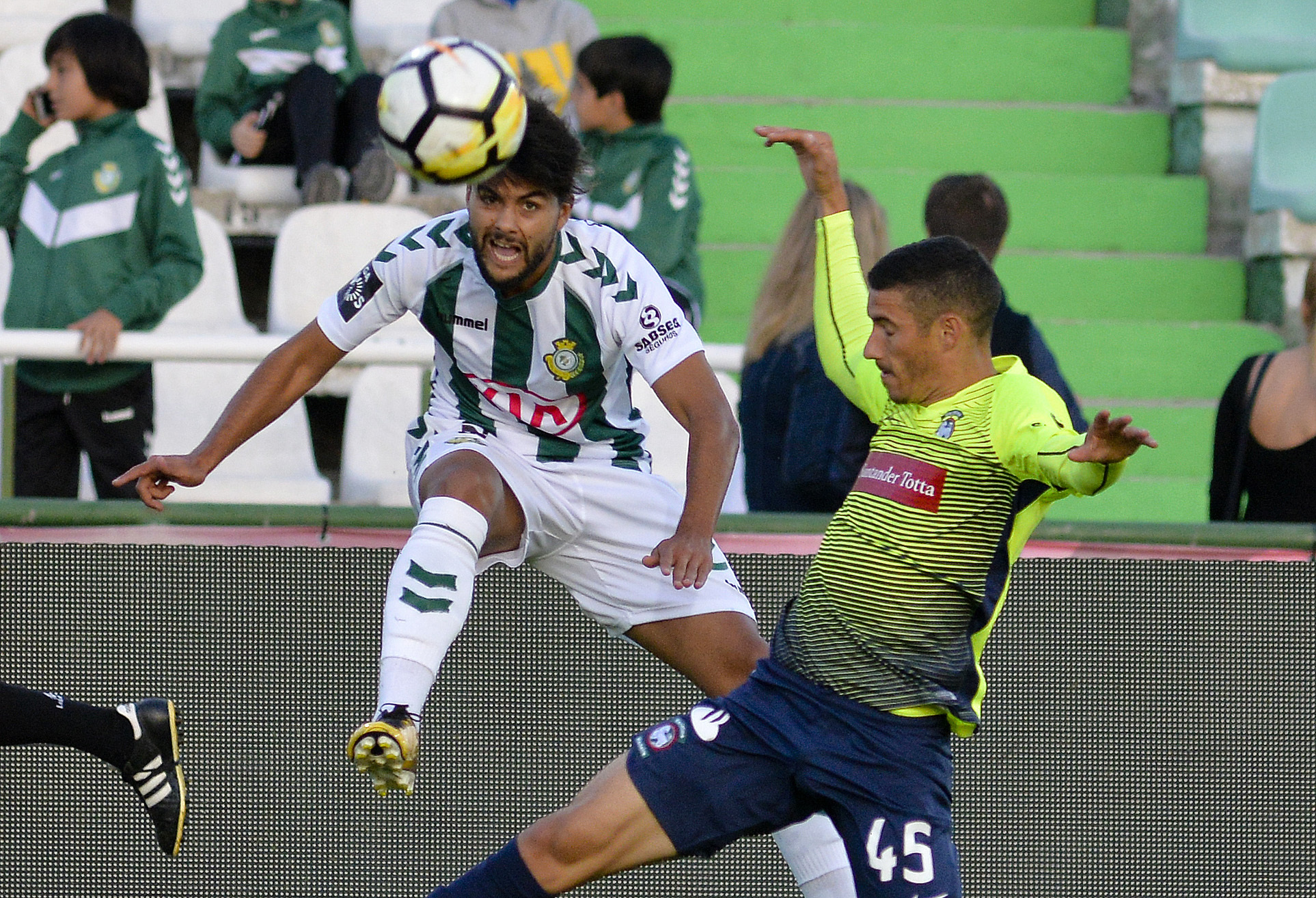 Vitória de Setúbal bate Marítimo por 3-1, numa reviravolta contra 10