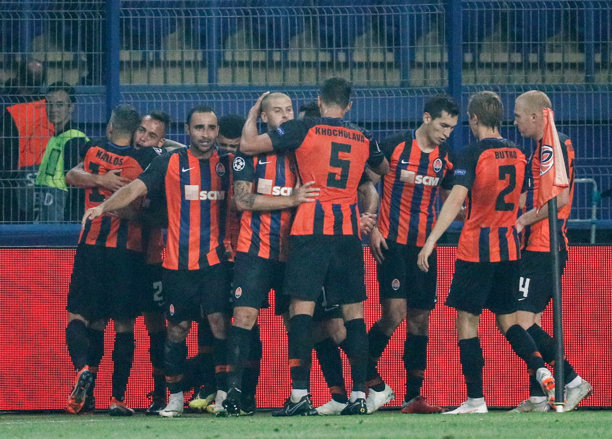 Shakhtar, de Paulo Fonseca, vence Dínamo Kiev e amplia liderança na Ucrânia
