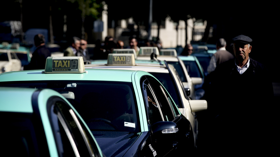 Motoristas: Taxistas do Porto cautelosos mas recusam “alarmismo” devido à greve