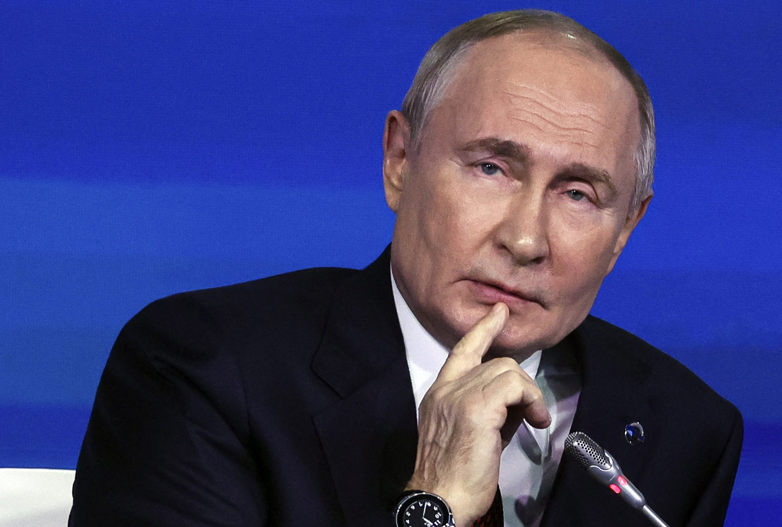 Putin admite atacar aliados de Kiev que fornecem armas para atingir a Rússia