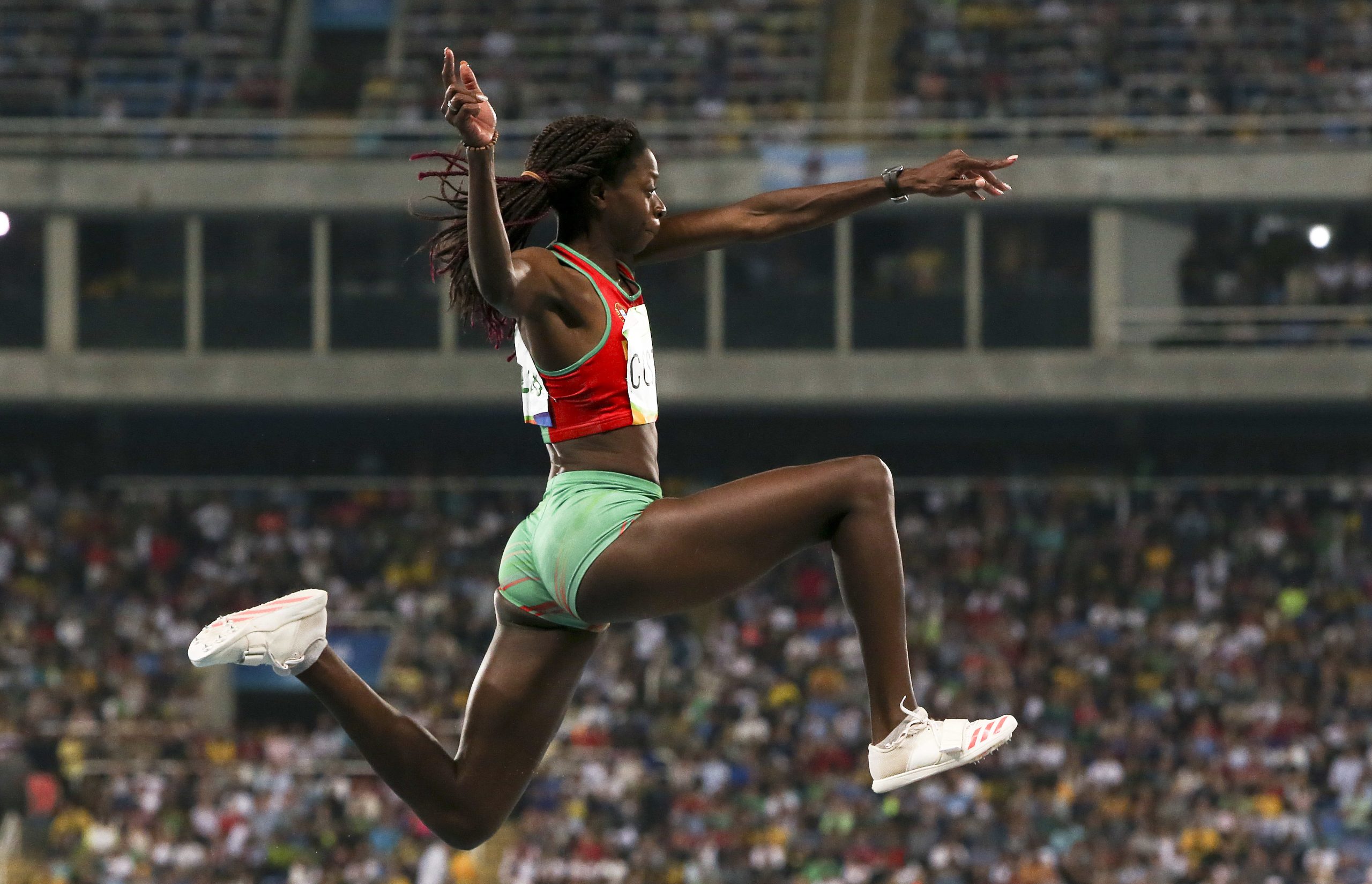 Susana Costa conquista título nacional do triplo salto ao bater Patrícia Mamona