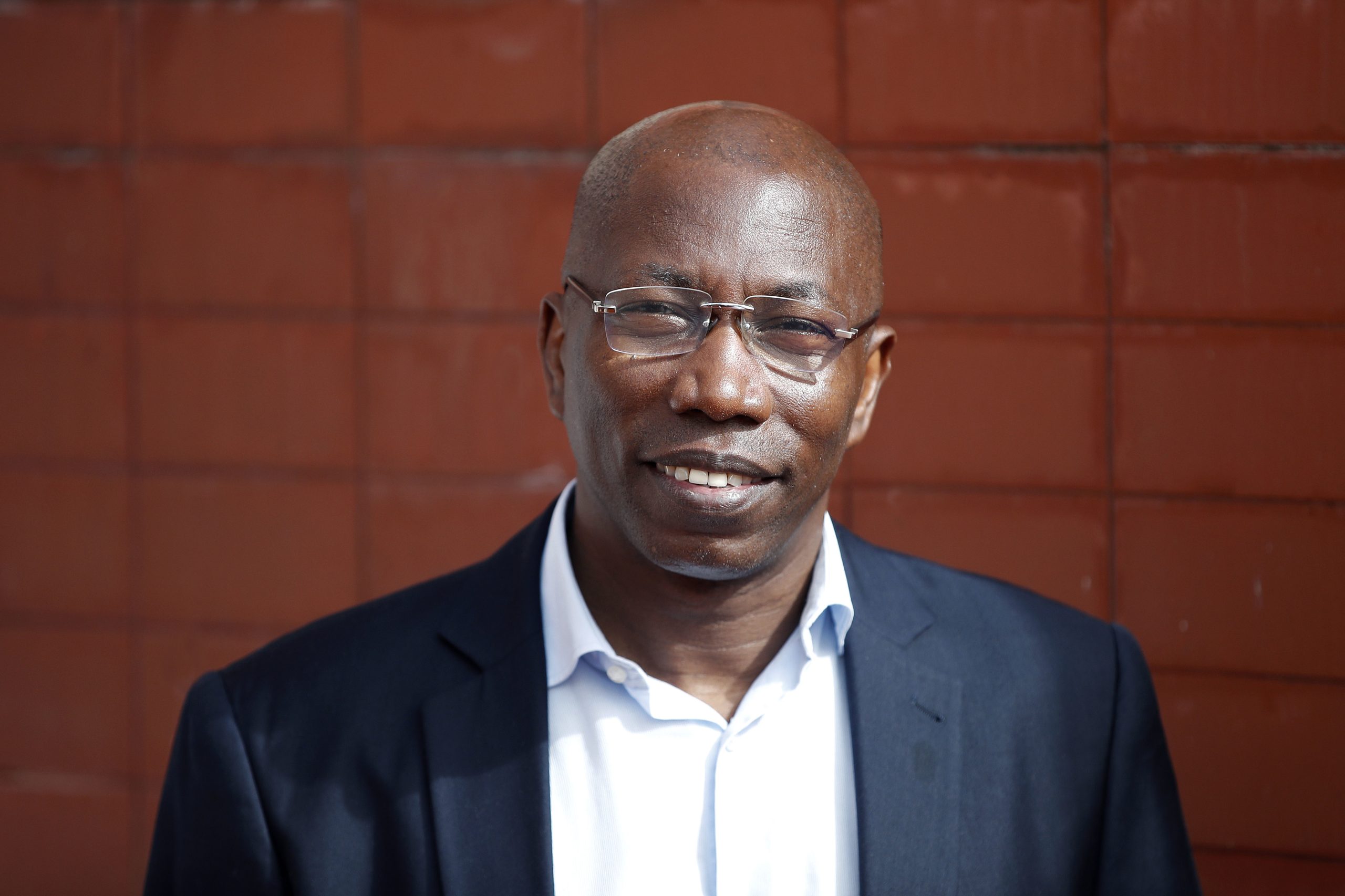 Presidente do parlamento da Guiné-Bissau pede ao povo que lute pela democracia