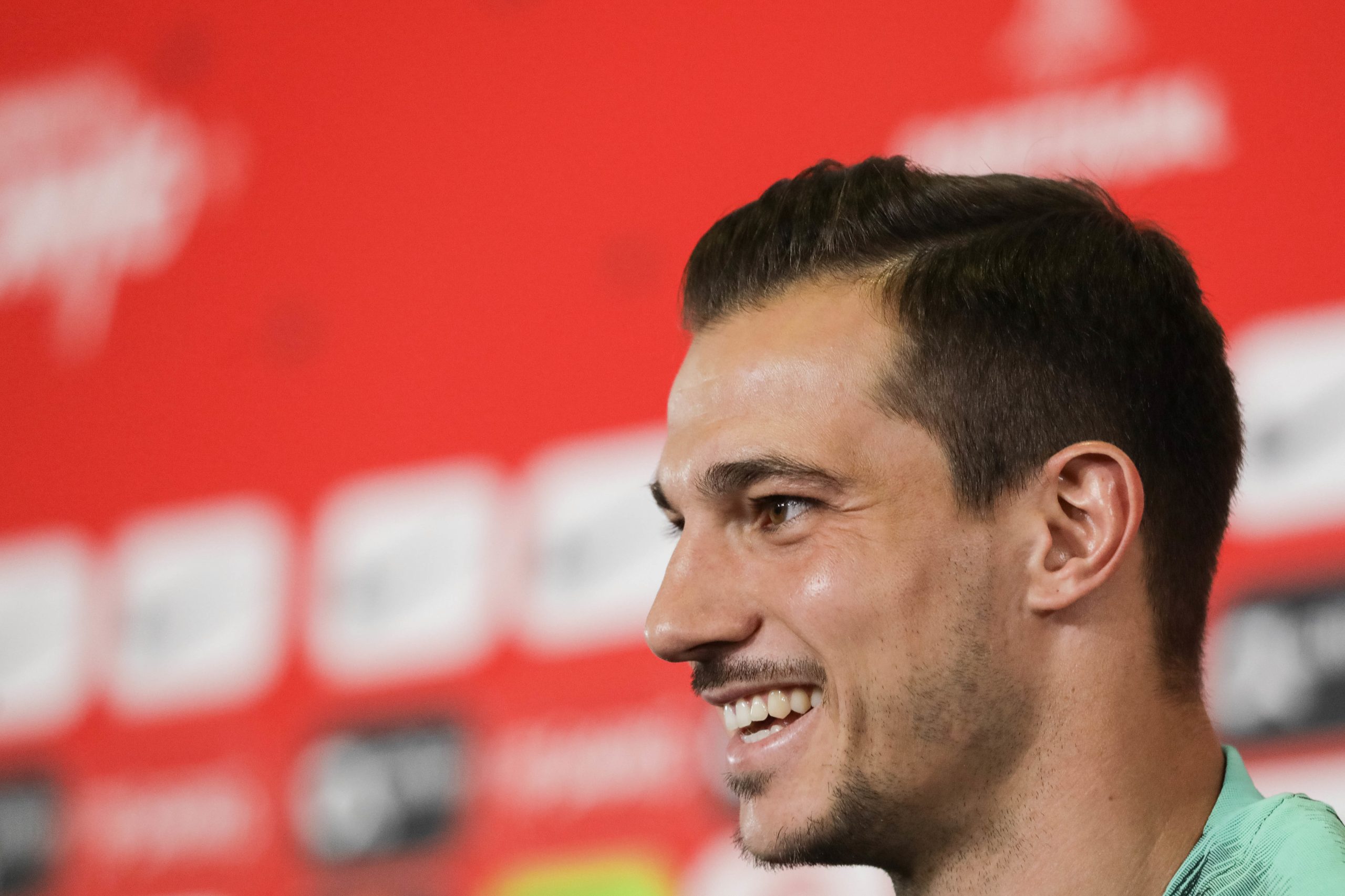 Cédric no Inter de Milão por empréstimo do Southampton até ao fim da época