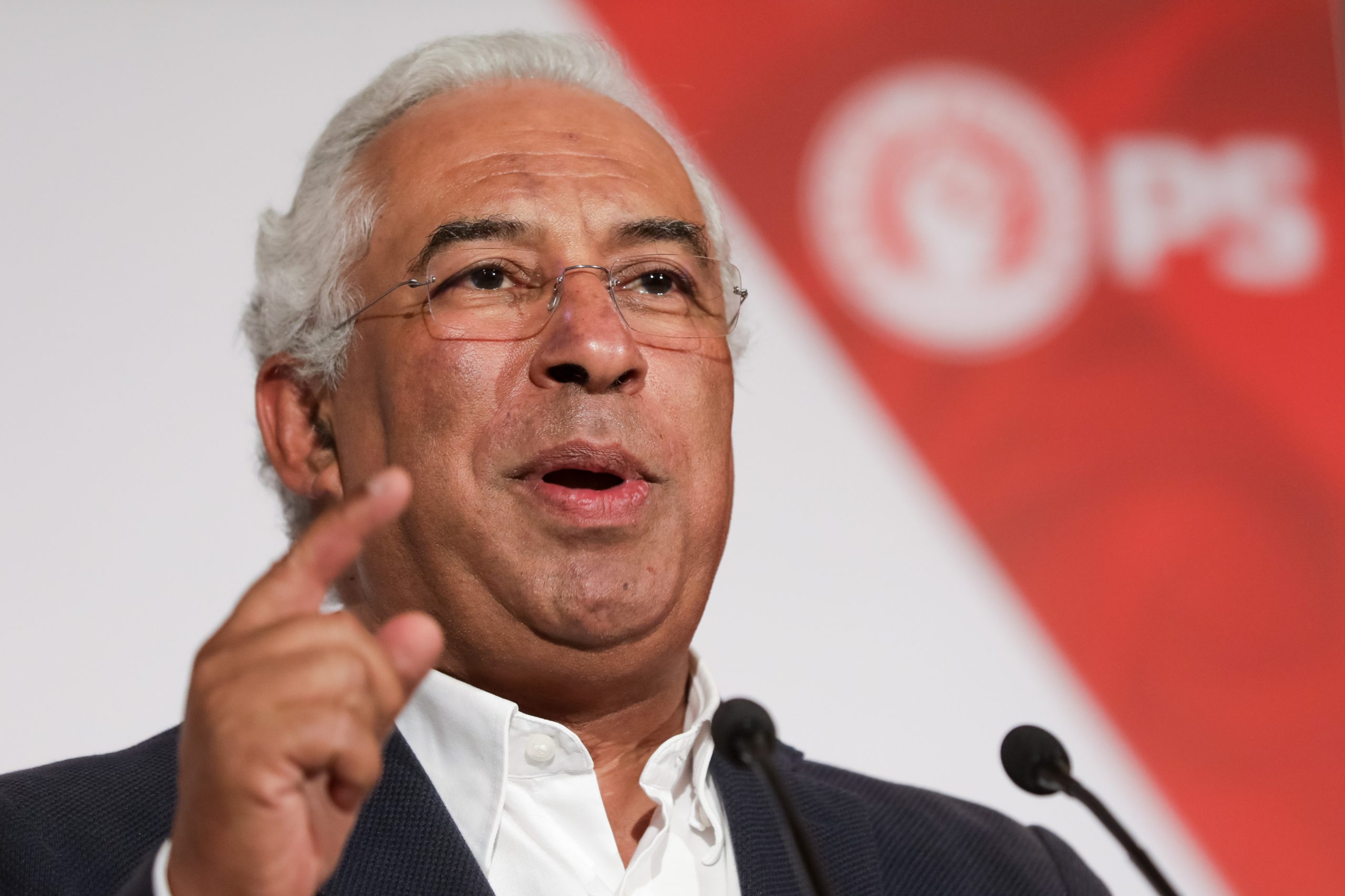 Dados do INE confirmam que 2017 vai ser ano “de maior crescimento económico do país”, diz António Costa