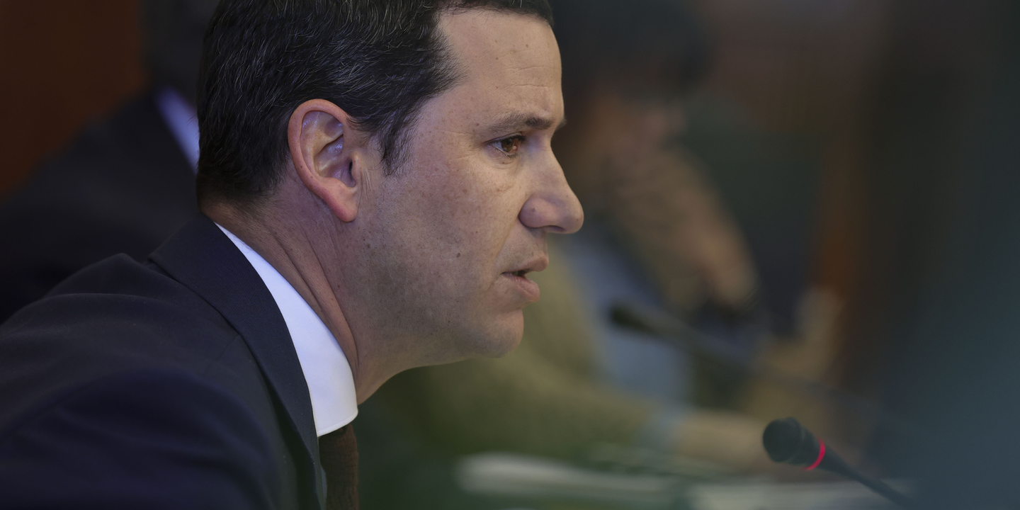TAP: Comissão de inquérito aprova “audição imediata” de João Galamba