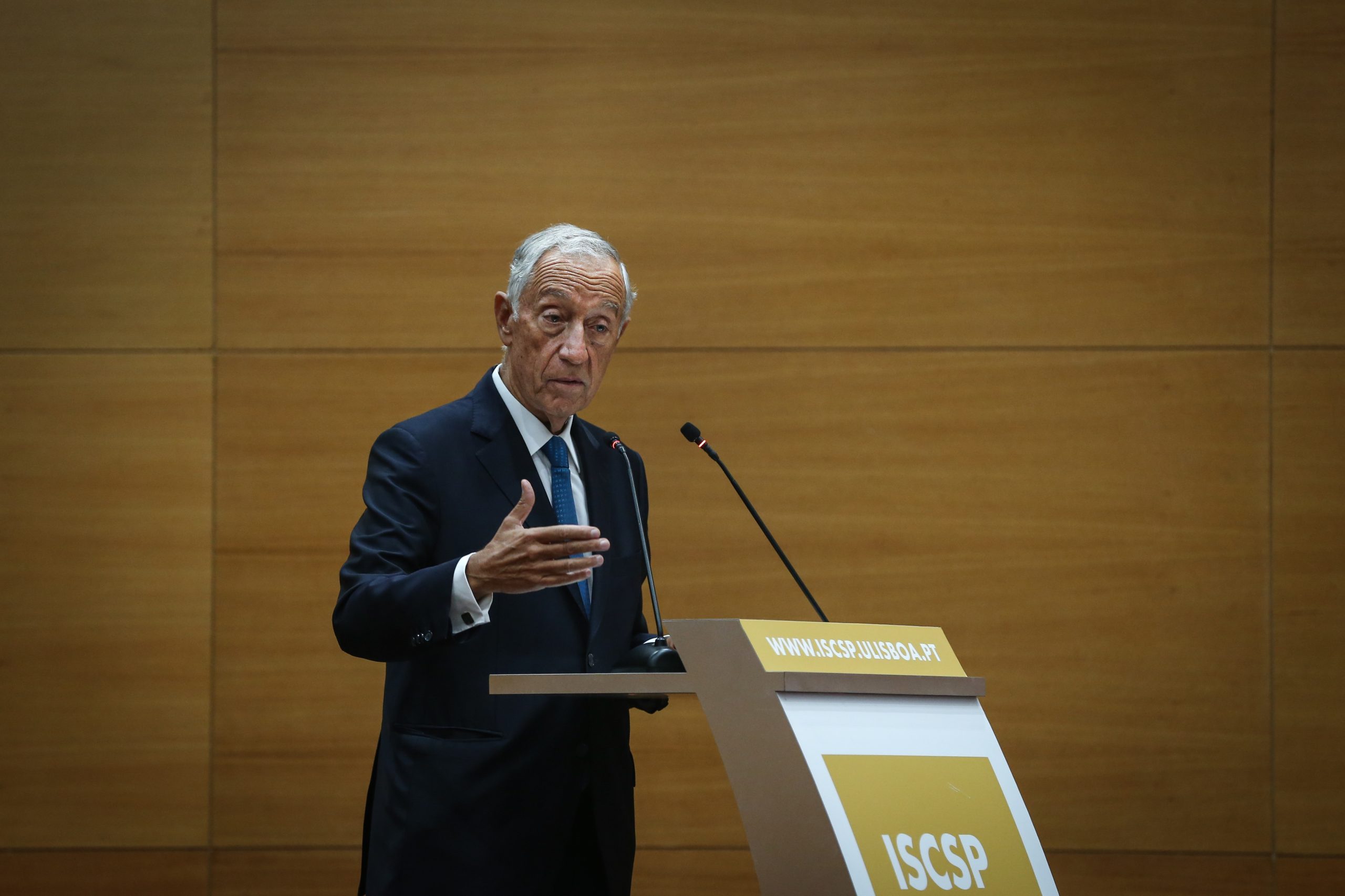 Marcelo alerta que chumbo de orçamento “só juntaria um problema” à pandemia e à crise dos combustíveis
