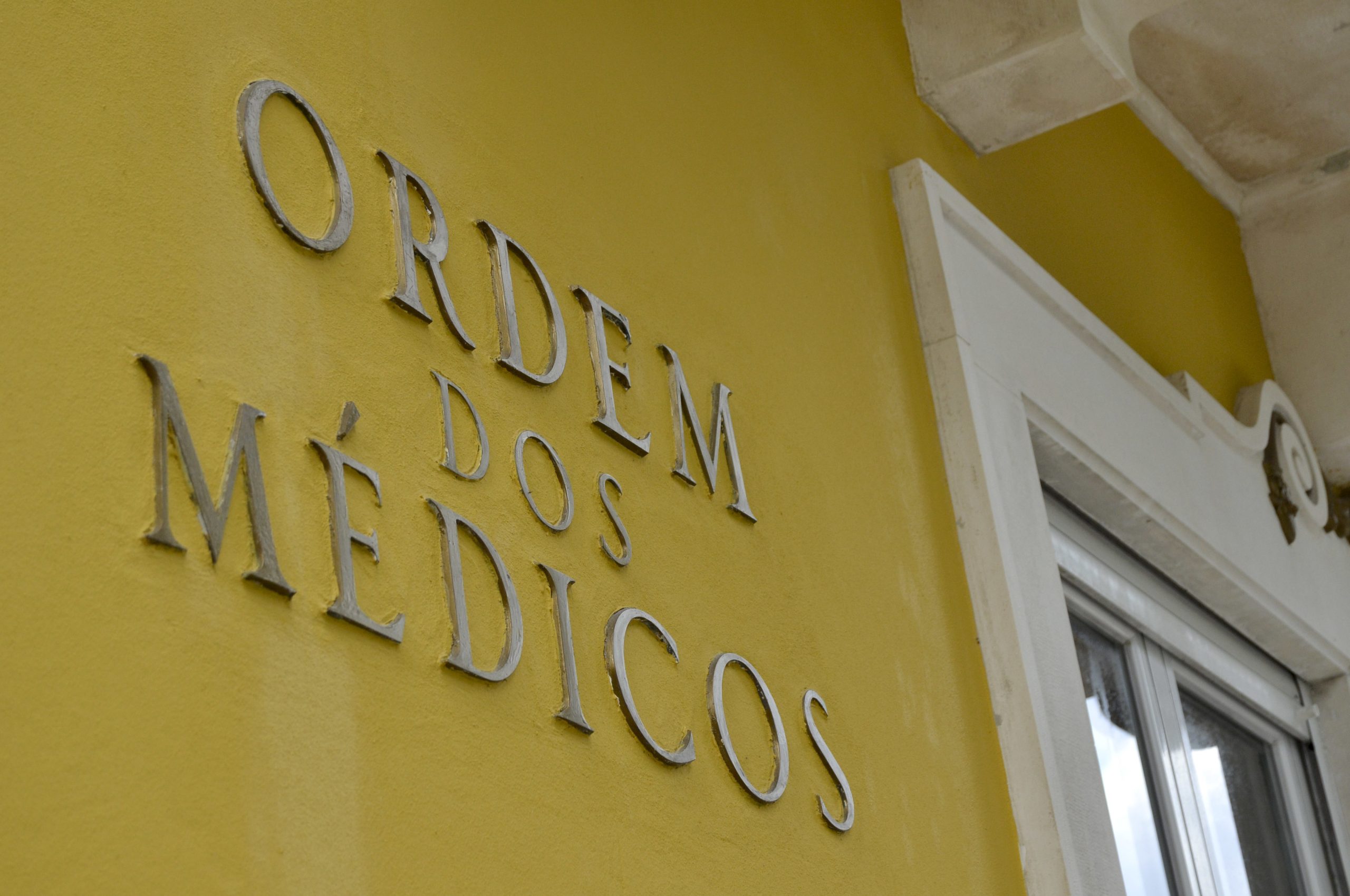 Medicina Legal em risco de extinguir-se se não forem tomadas medidas urgentes