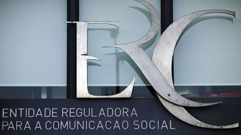 Deliberação sobre programa de Ricardo Araújo Pereira “tem valido amargos de boca” à ERC