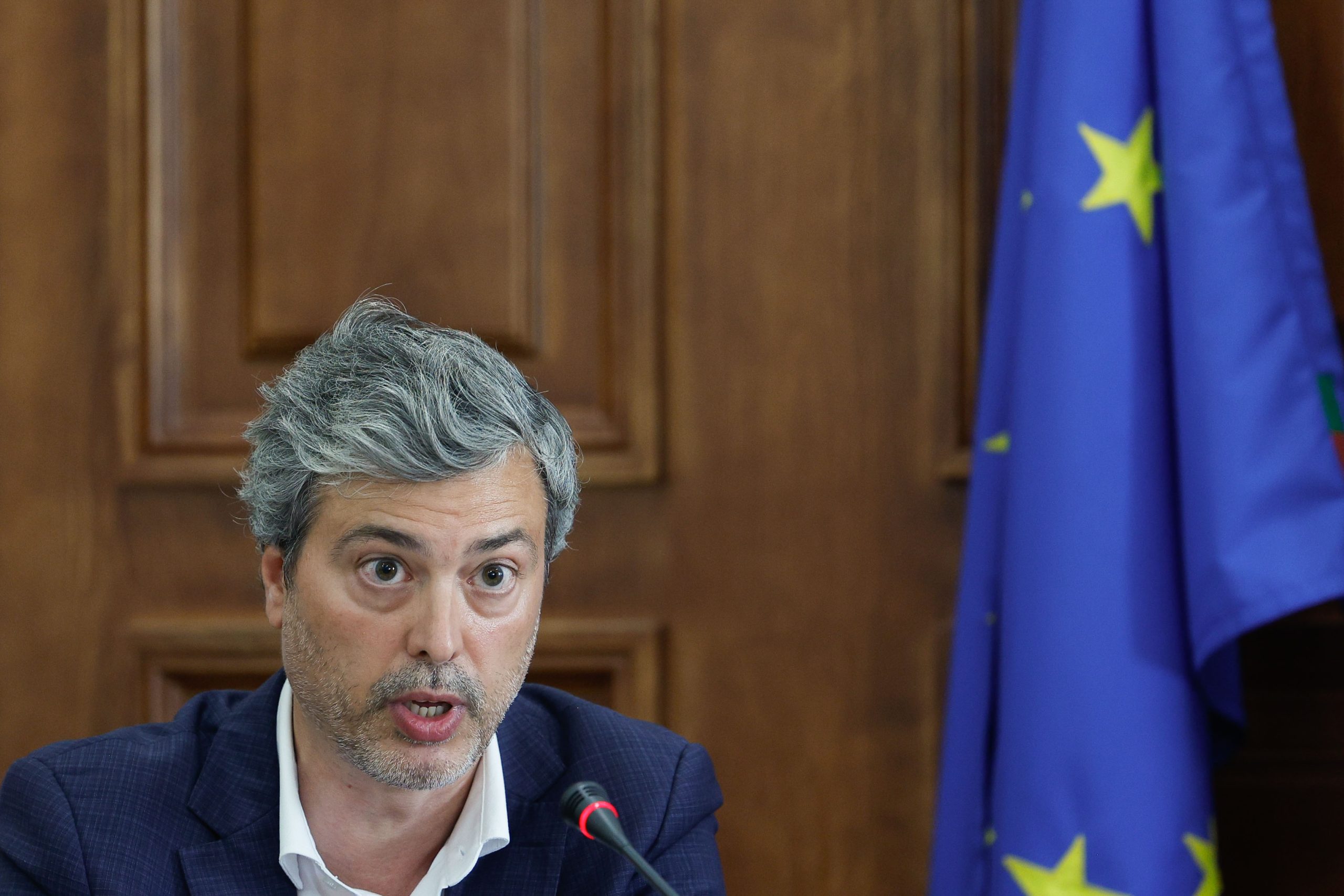 Pagamento de taxas até 400 euros pelos imigrantes “não foi inventado pela AIMA”. Receita é de 31 milhões de euros