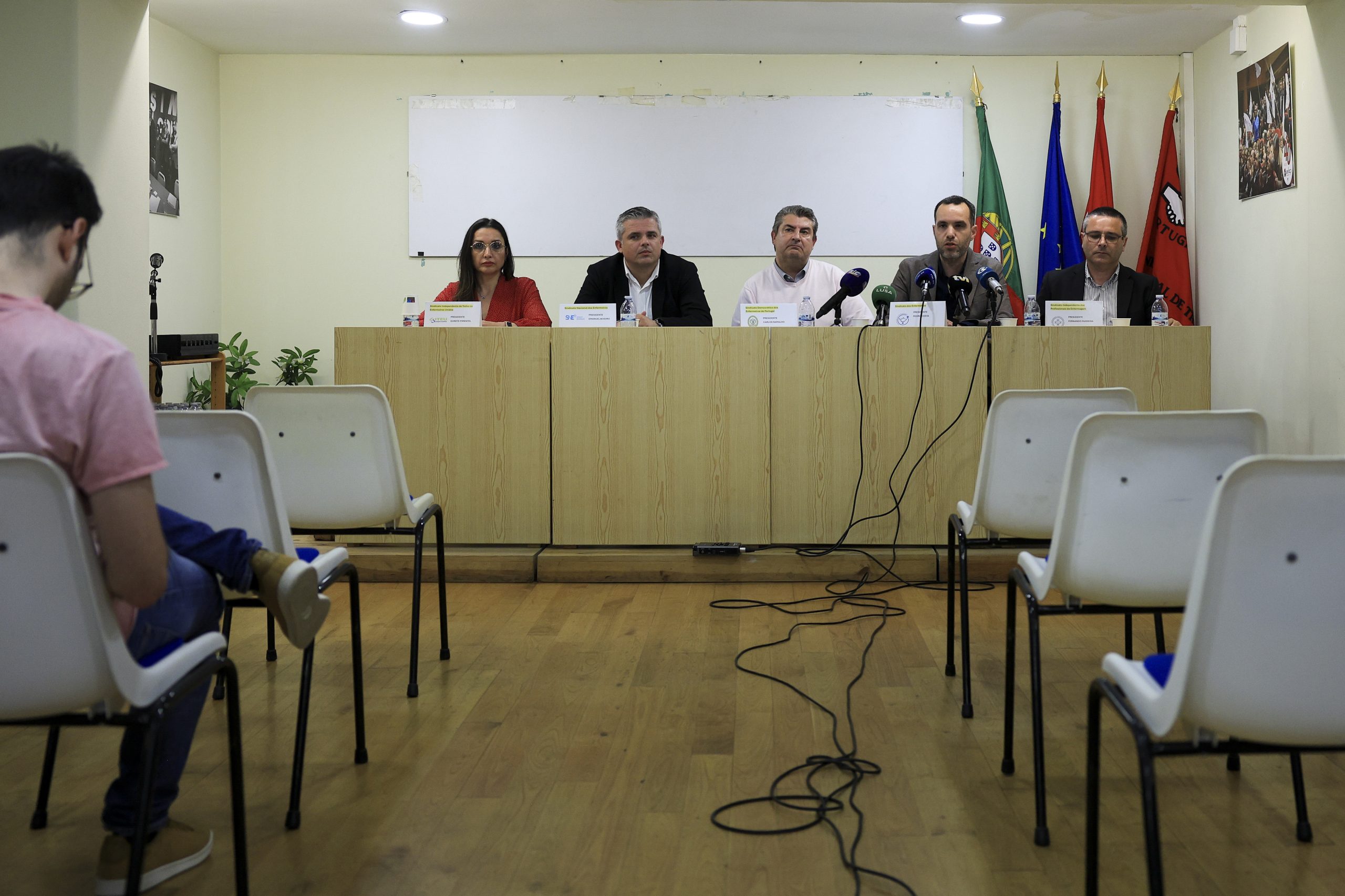 Desconvocada greve dos enfermeiros dos setores privado e social
