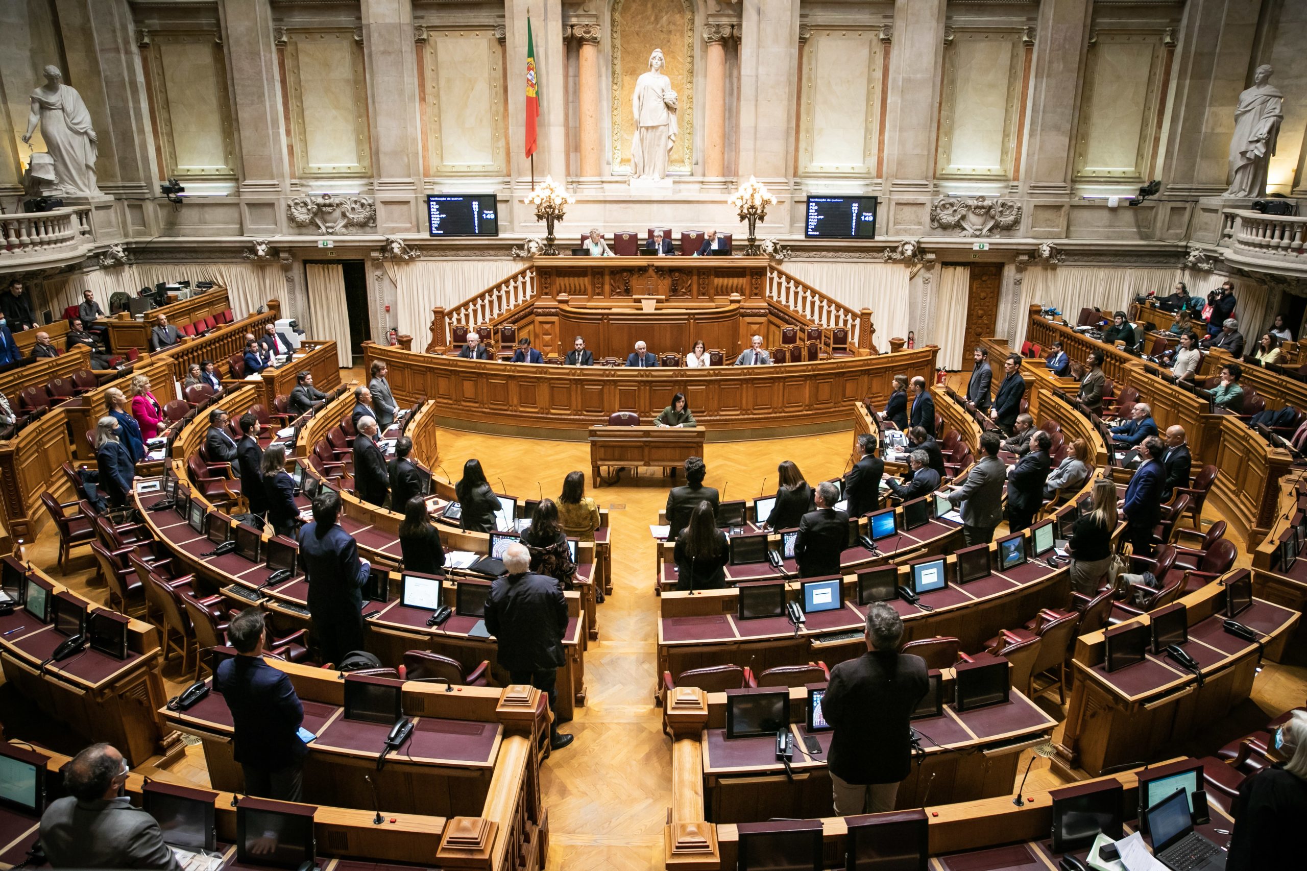 OE2020: Aprovado apoio para trabalhadores sem proteção social