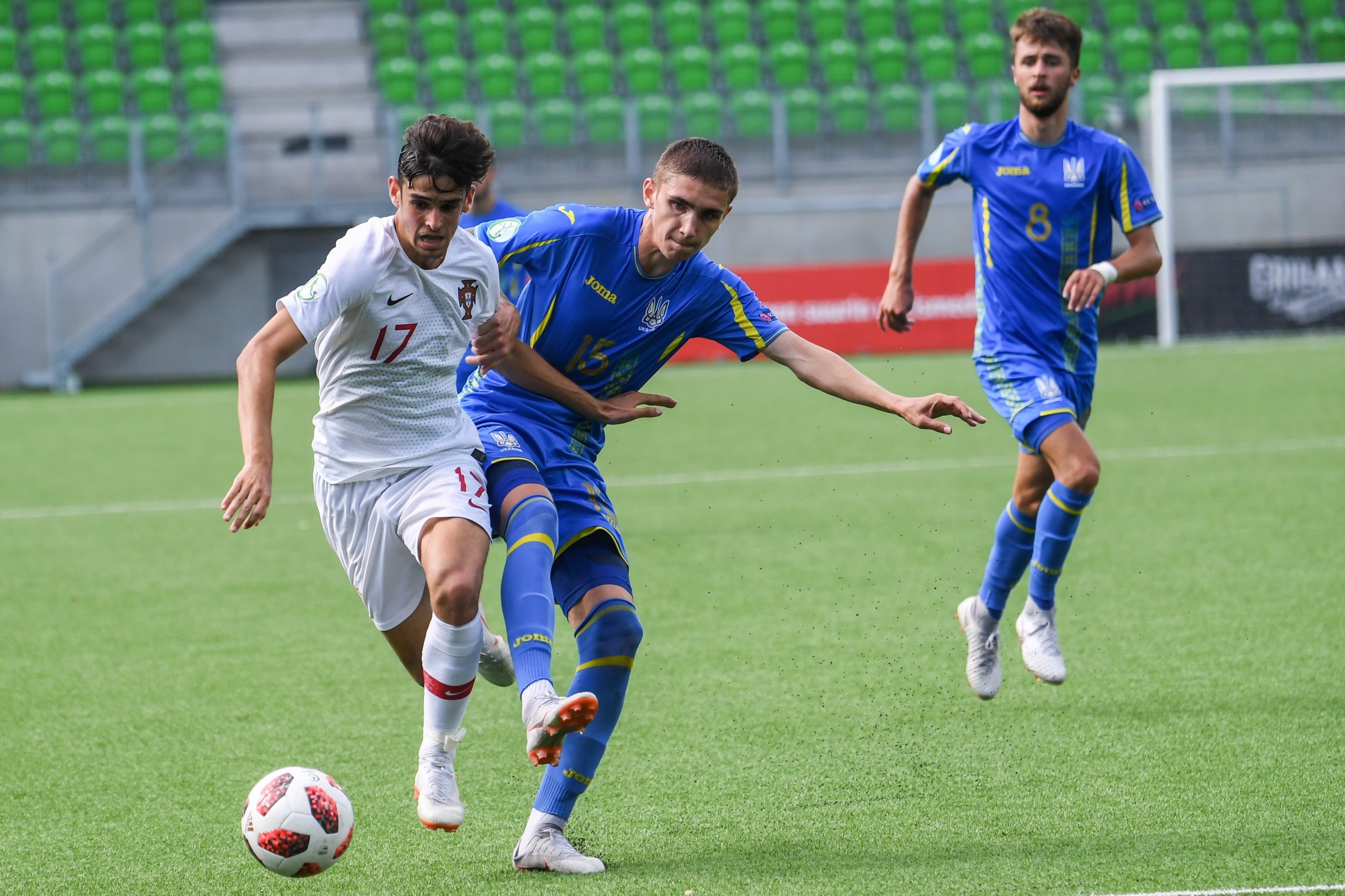 Trincão diz que conquista do Euro de sub-19 traz mais “responsabilidade” a Portugal