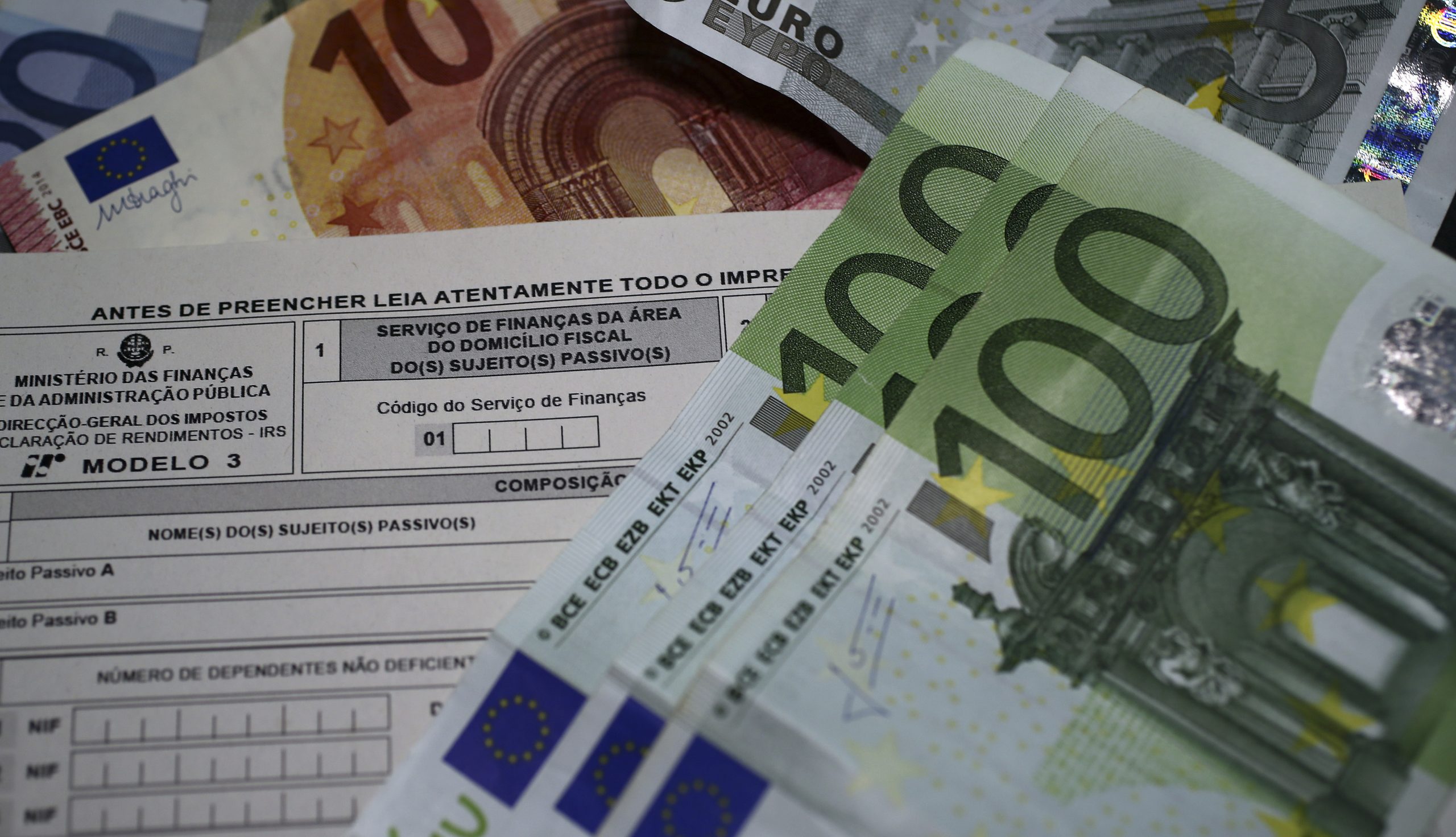 OCDE: Portugal foi o país que mais aumentou carga fiscal nos baixos salários