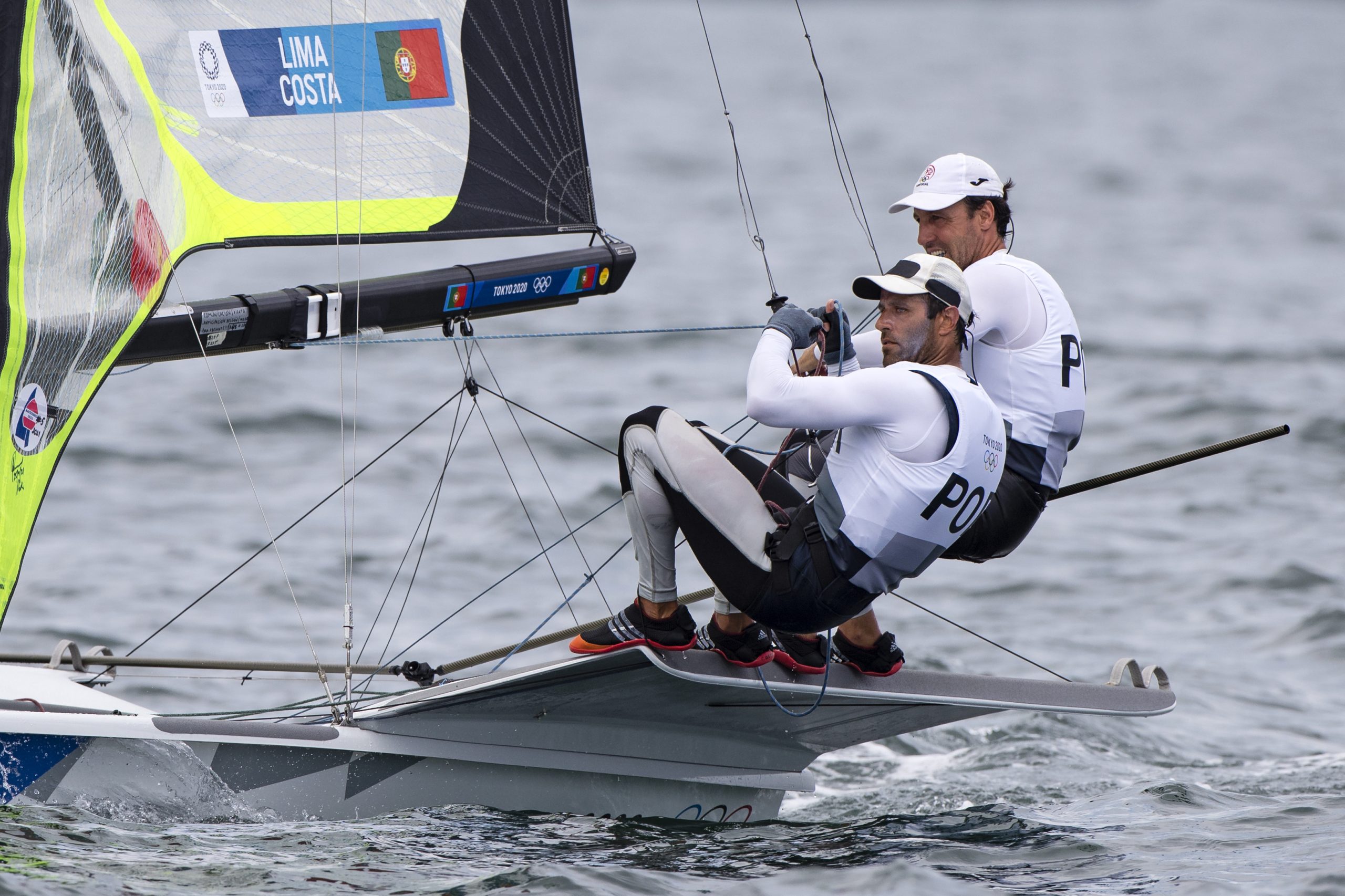 Velejadores Jorge Lima e José Costa rumo à ‘medal race’ em 49er
