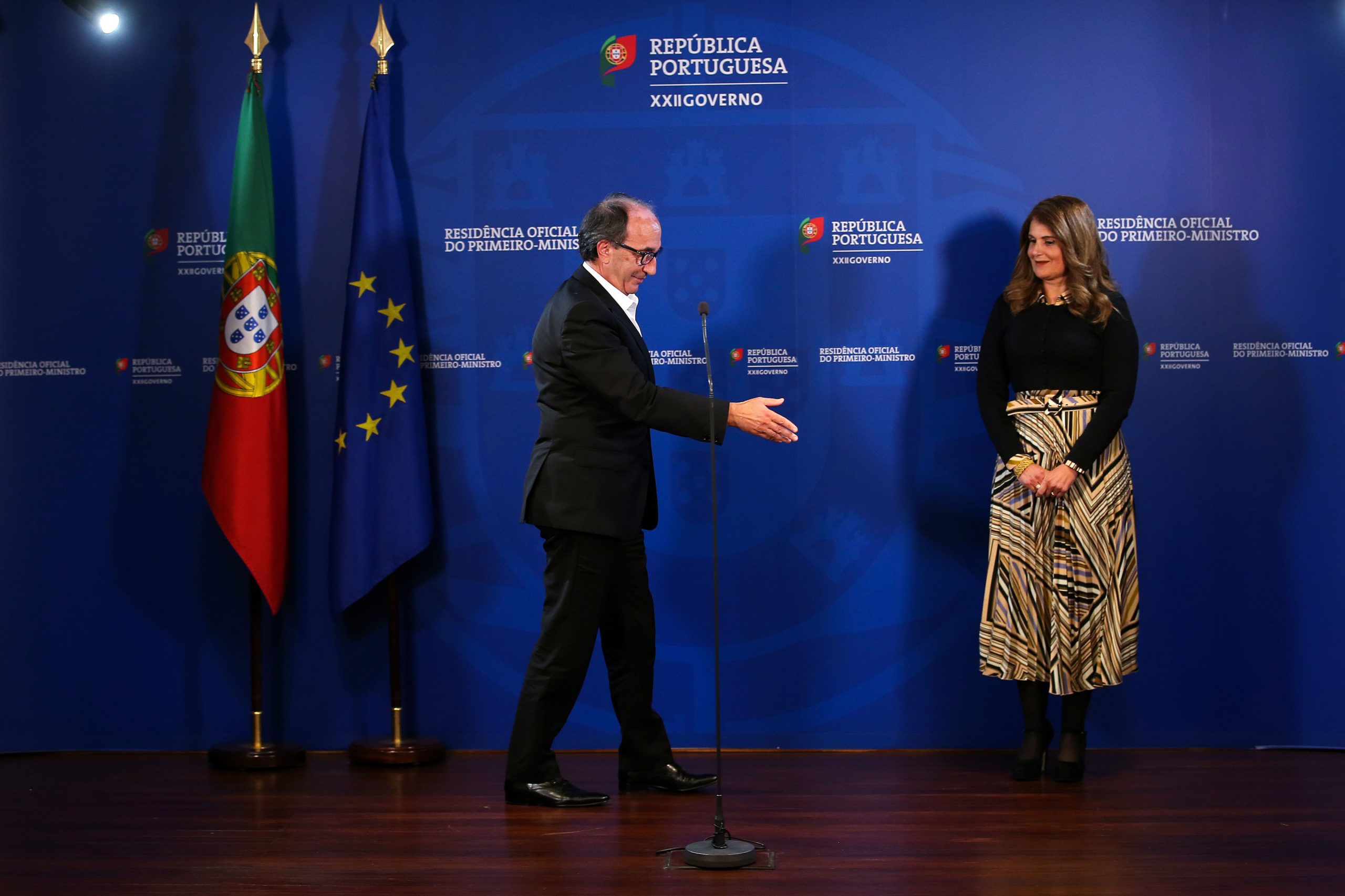 Reabertura da restauração é “muito difícil” porque é “limitada”