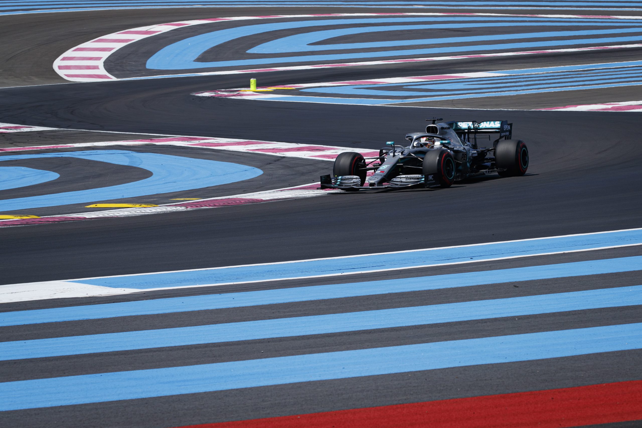 Hamilton vence Grande Prémio de França e aumenta vantagem na liderança do Mundial de F1