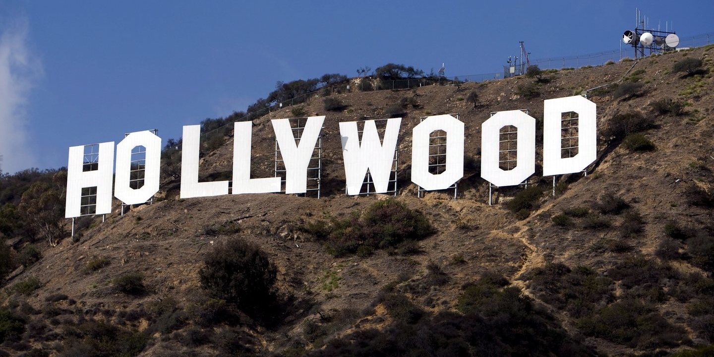 Icónico letreiro de Hollywood está a ser pintado para o 100.º aniversário — e pode ver tudo 24 horas por dia