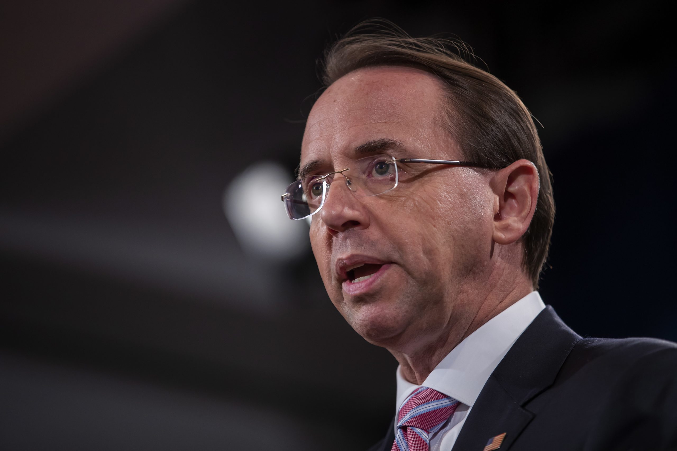 Rod Rosenstein, o procurador-geral adjunto dos EUA que nomeou Mueller, pede demissão