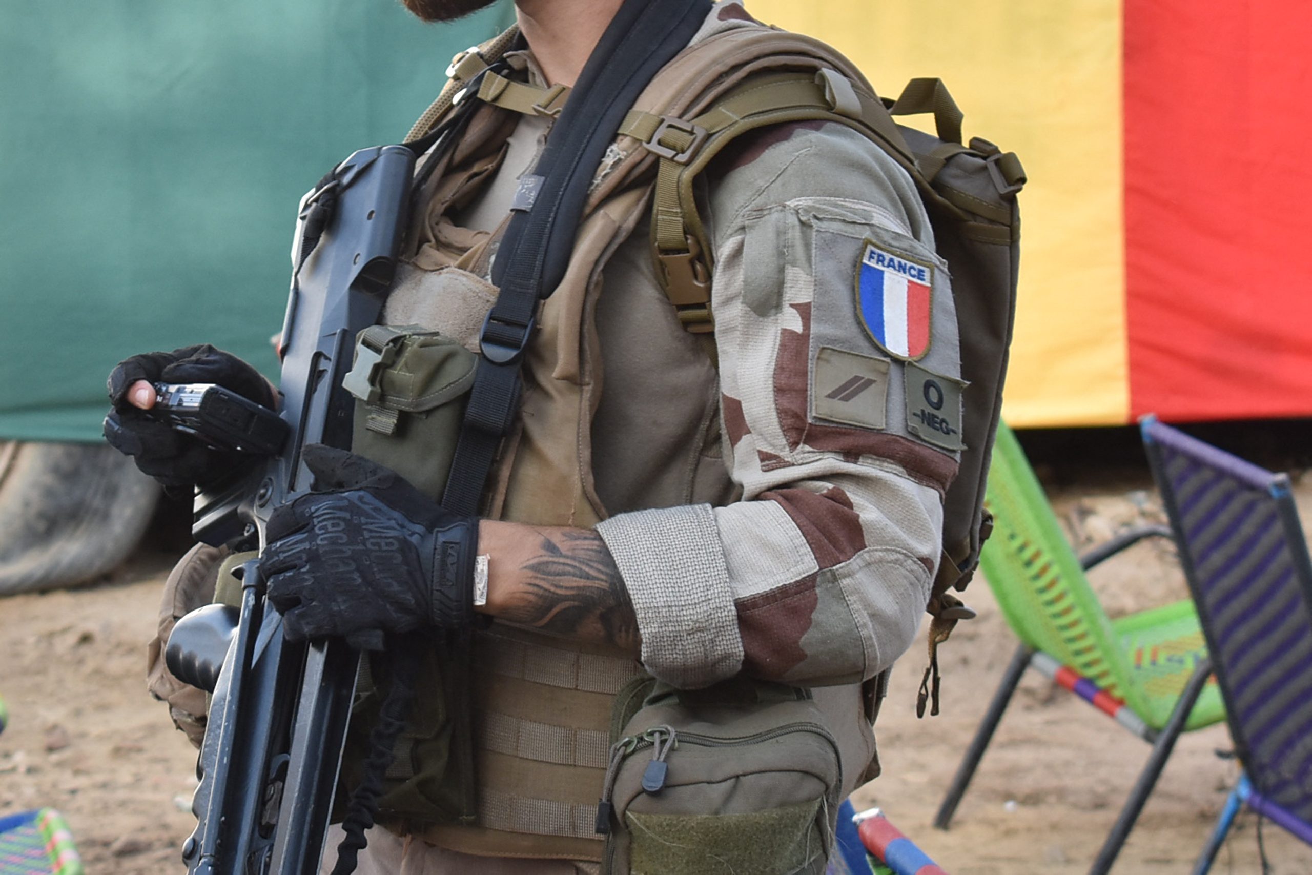 França anuncia que as suas forças armadas mataram líder do Estado Islâmico no Grande Saara