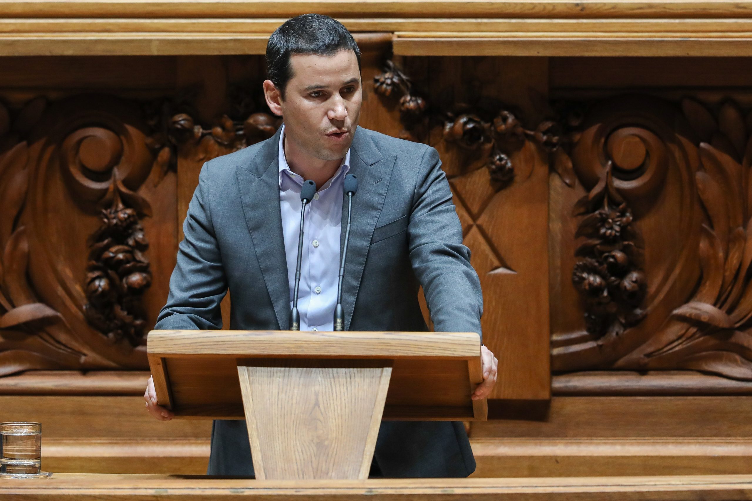 João Galamba garante que não haverá prospeção de minérios no Alto Douro Vinhateiro
