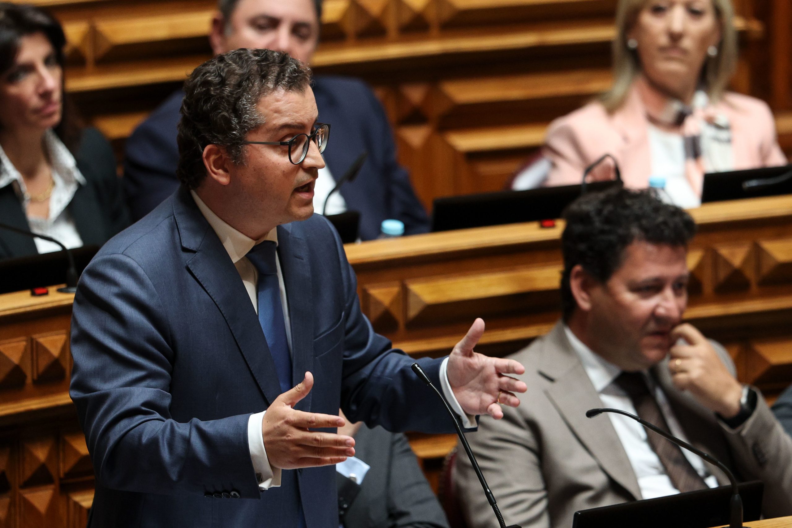 PSD acusa Costa de “atroz incompetência na governação” e pede para governo aceitar pacto na redução do IRS