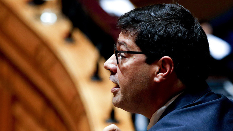 Conselho de Ministros. Governo aprova programa de apoio aos investimentos dos emigrantes