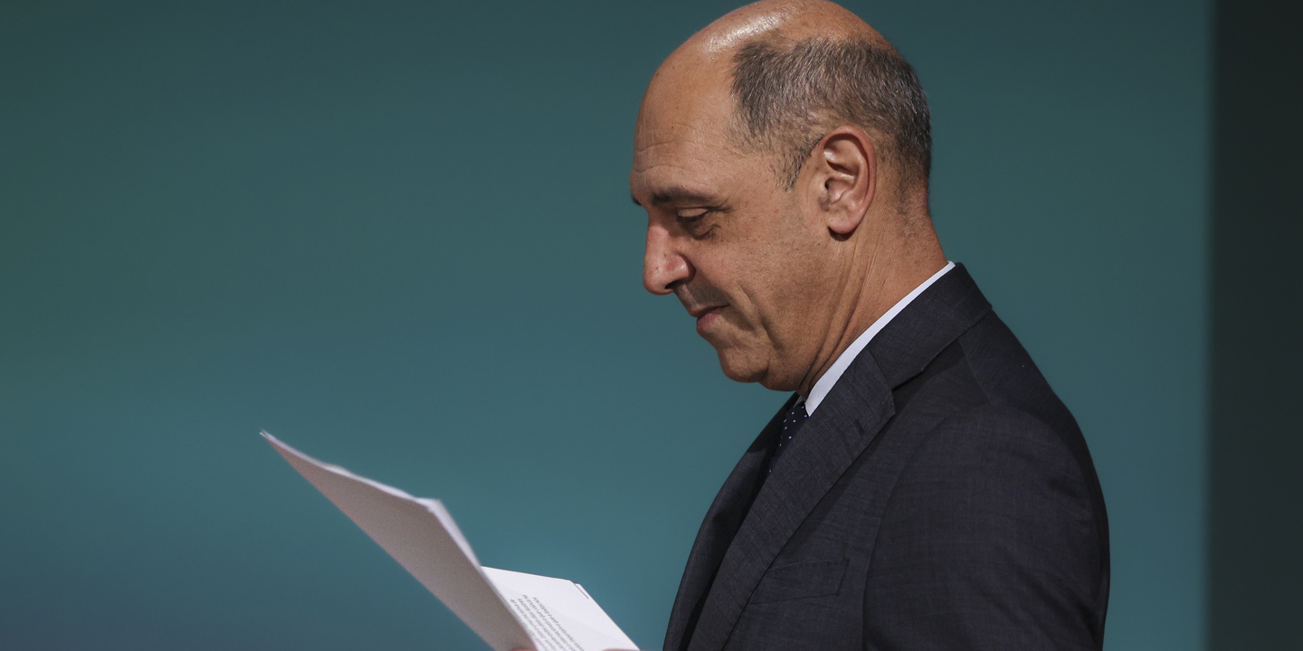 Pizarro vai estudar até onde pode ir na negociação com médicos