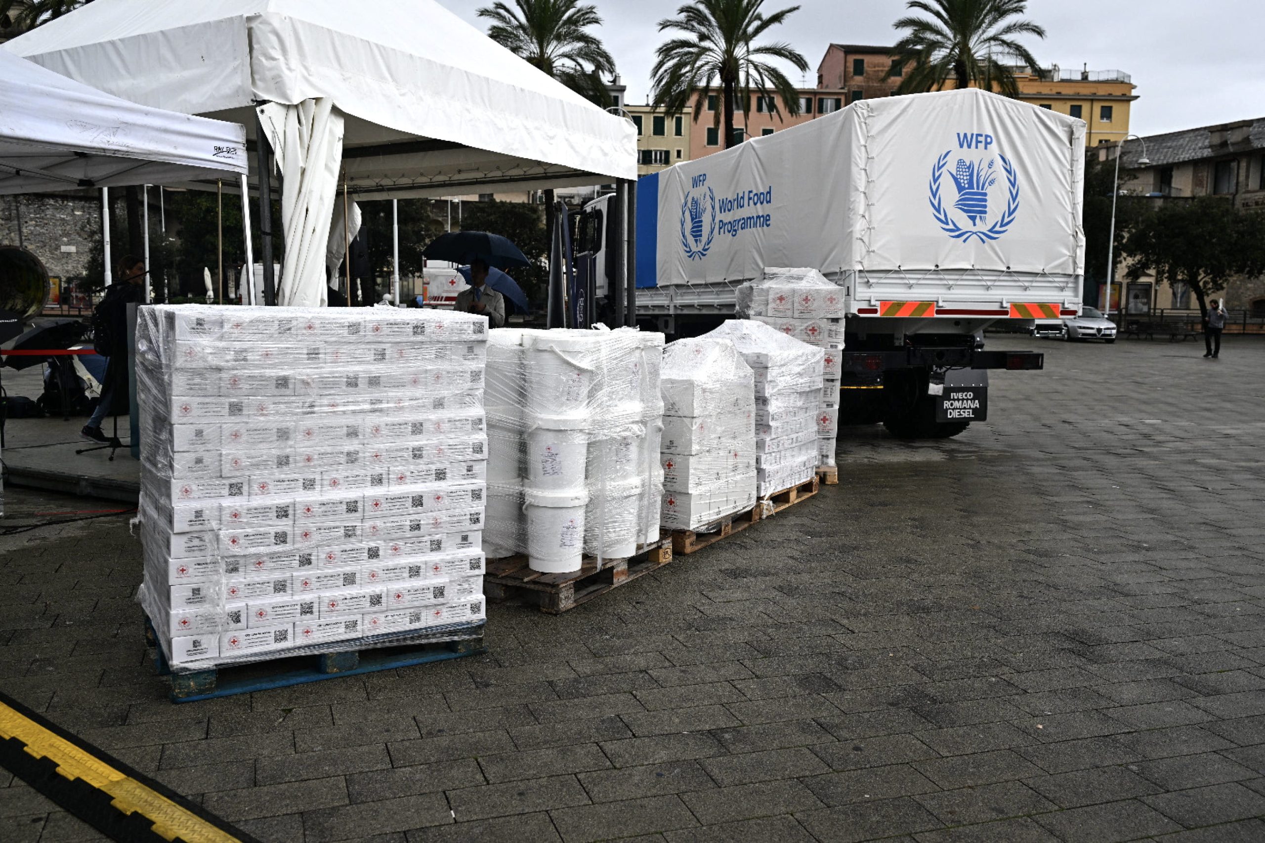 ONU denuncia pilhagem “sistemática” de ajuda humanitária em Gaza