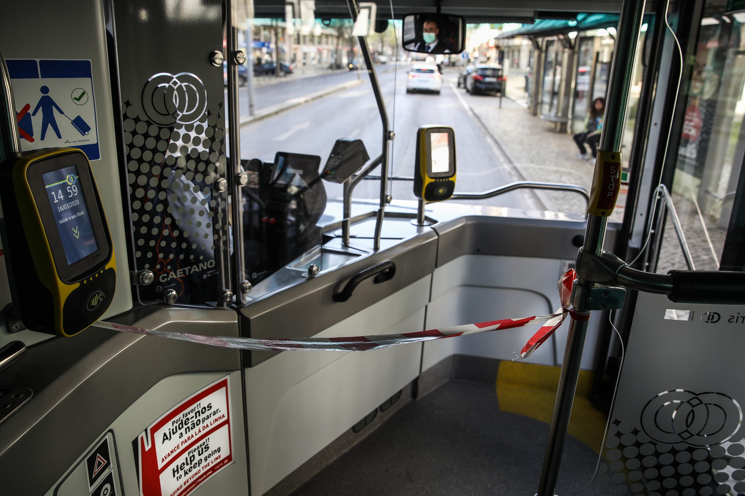Dezoito milhões em multas nos transportes em risco de prescrição