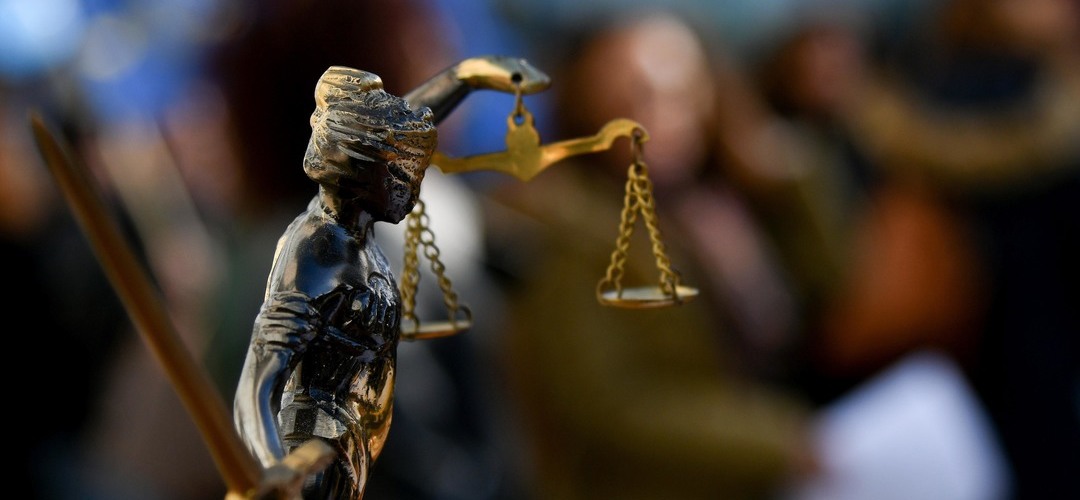 Acusado por burla associada a ‘chip’ que detetaria cancro quer voltar a explicar-se
