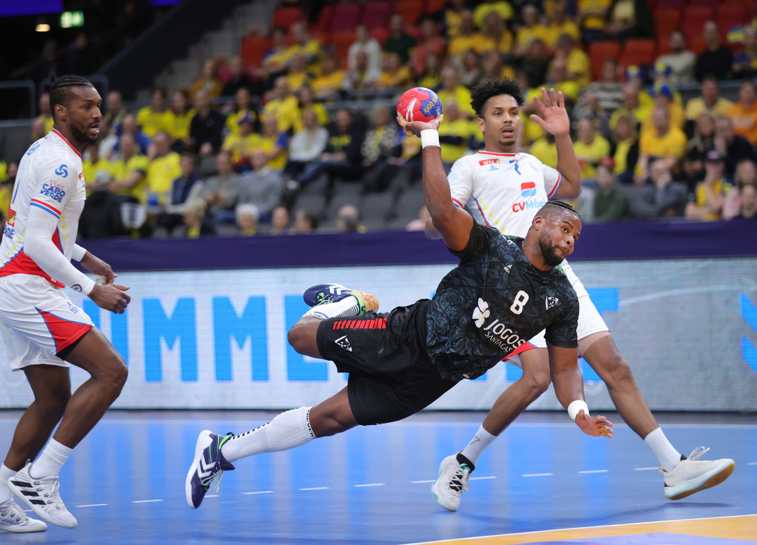 Portugal joga a qualificação para os ‘quartos’ do Mundial de andebol com a campeã Suécia