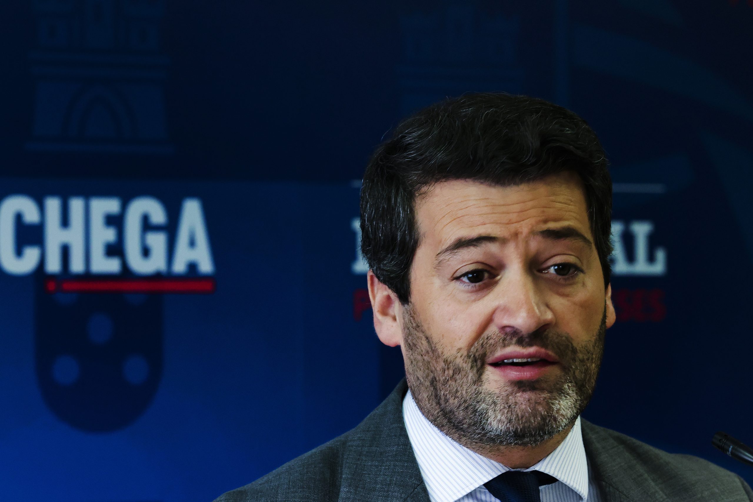 Ventura diz que Santos Silva não tem condições para se manter no cargo