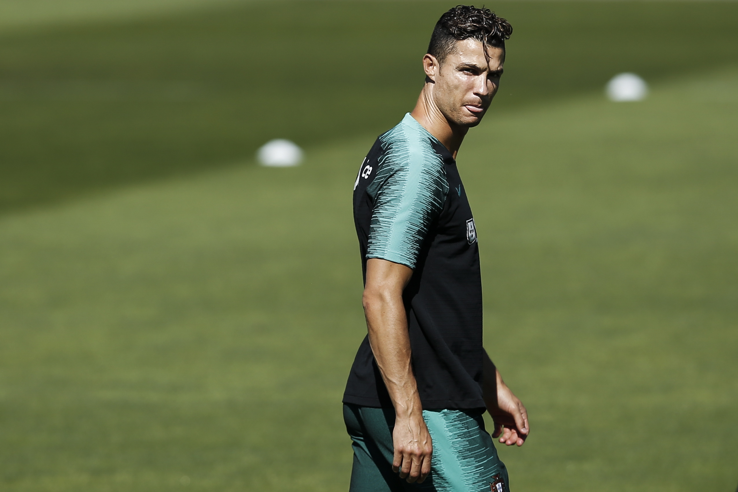 Liga das Nações: Fernando Santos com todos os jogadores disponíveis, incluindo Ronaldo