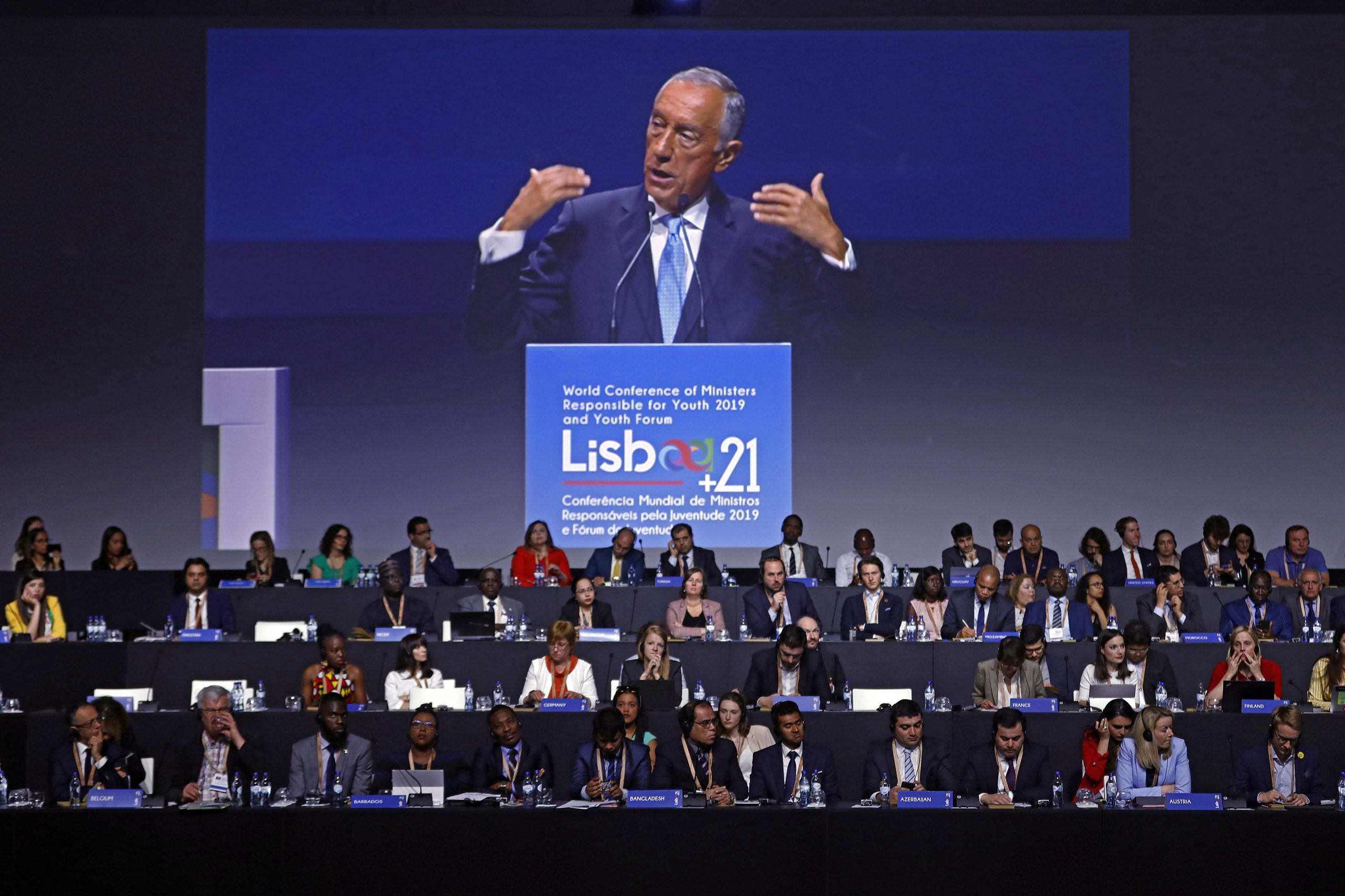 Fórum da Juventude: Marcelo diz que “vale a pena ser-se coerente” durante toda a vida política