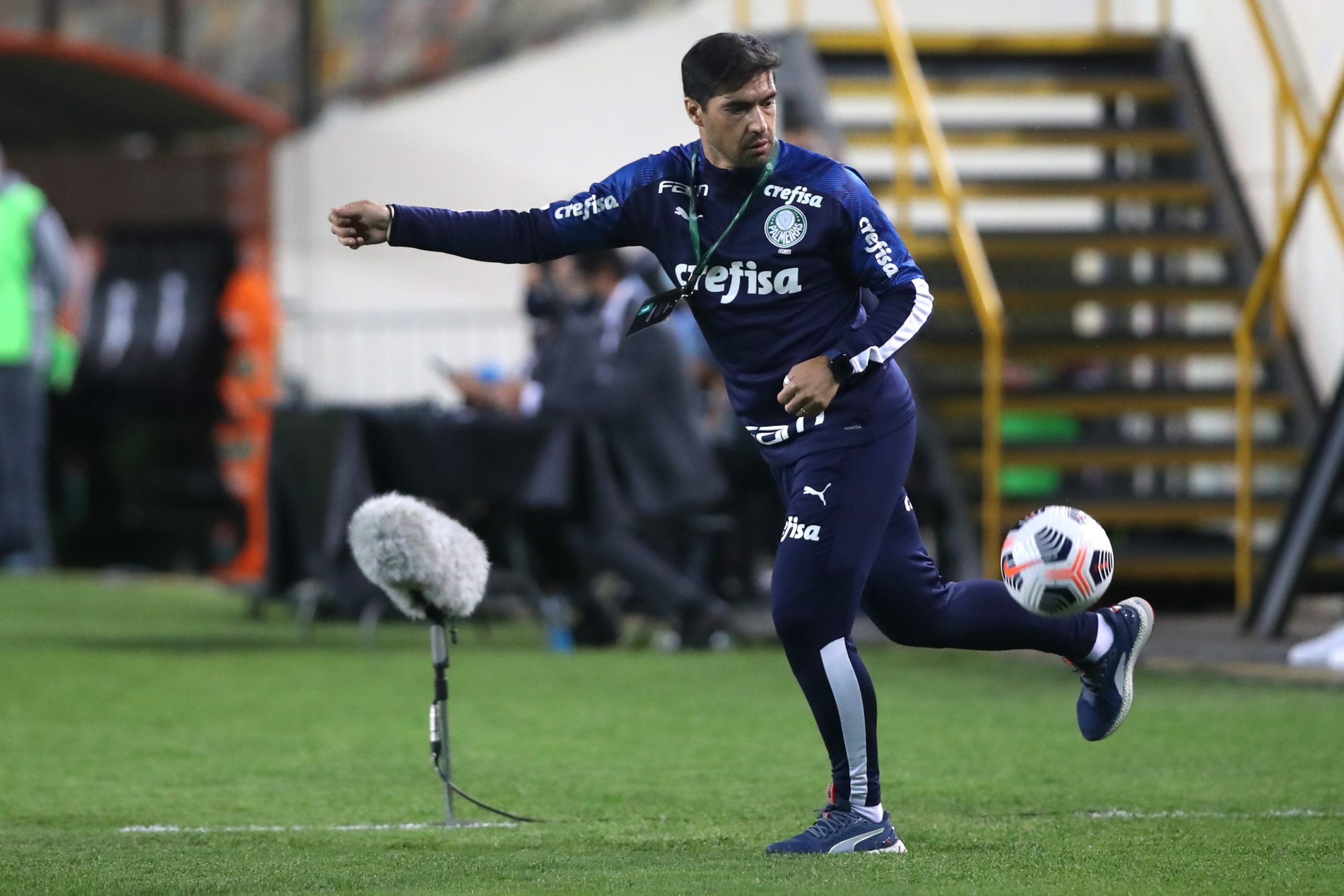 Palmeiras de Abel Ferreira estreia-se com derrota no ‘Brasileirão’