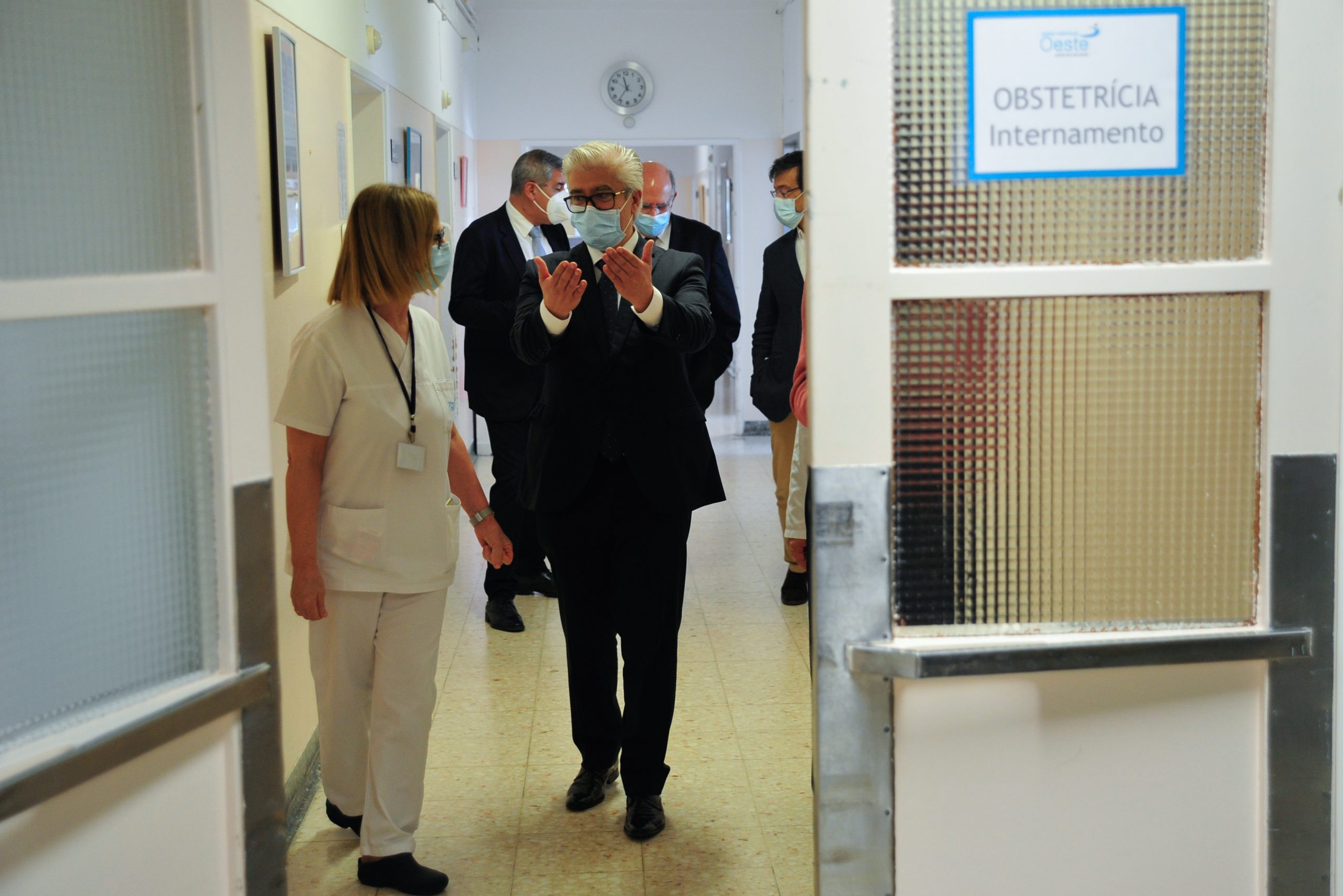 Hospitais têm autonomia nos subsídios de risco dos enfermeiros, afirma Lacerda Sales