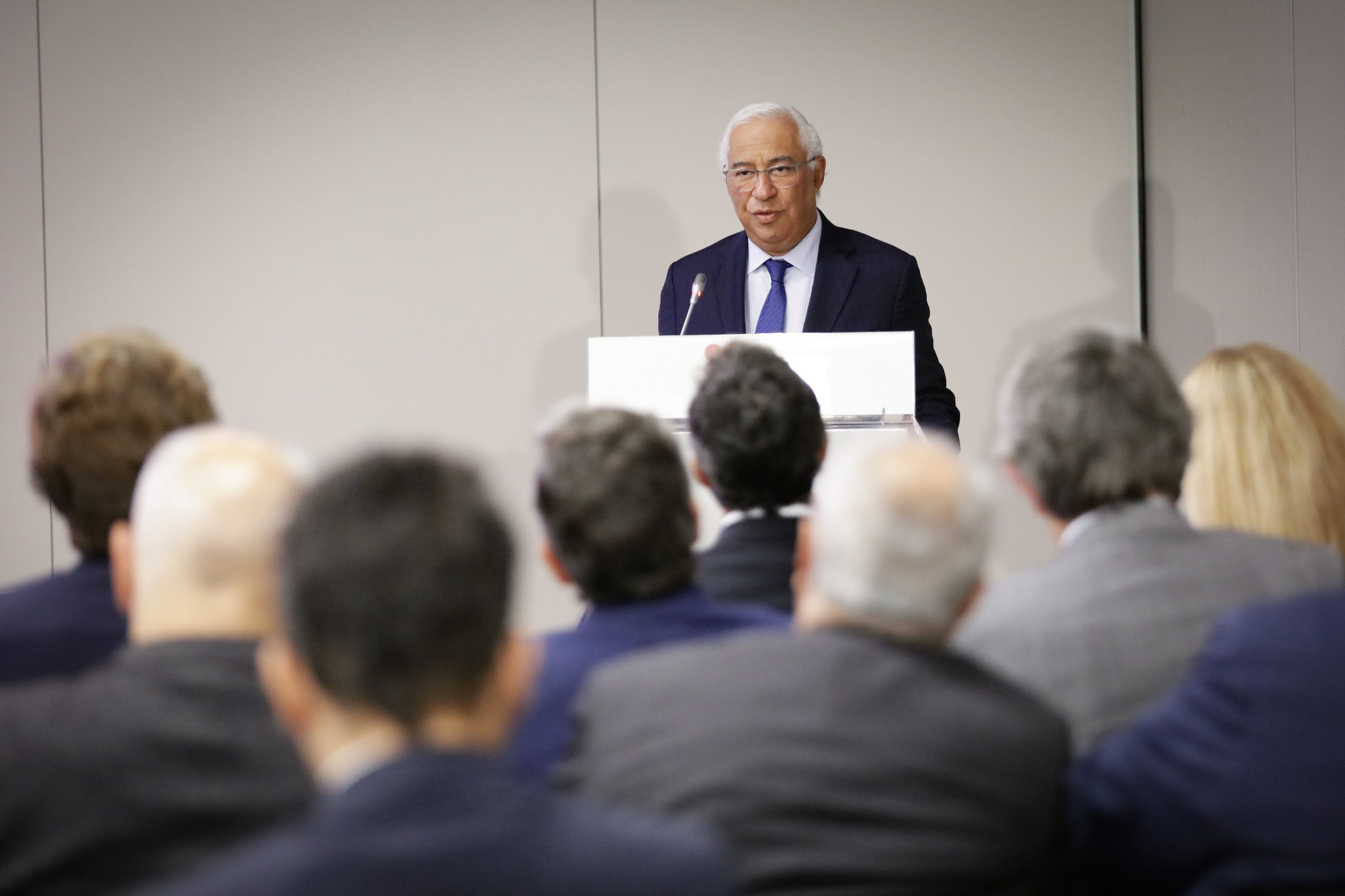 Costa quer Banco de Fomento a financiar o ganho de escala das empresas nacionais