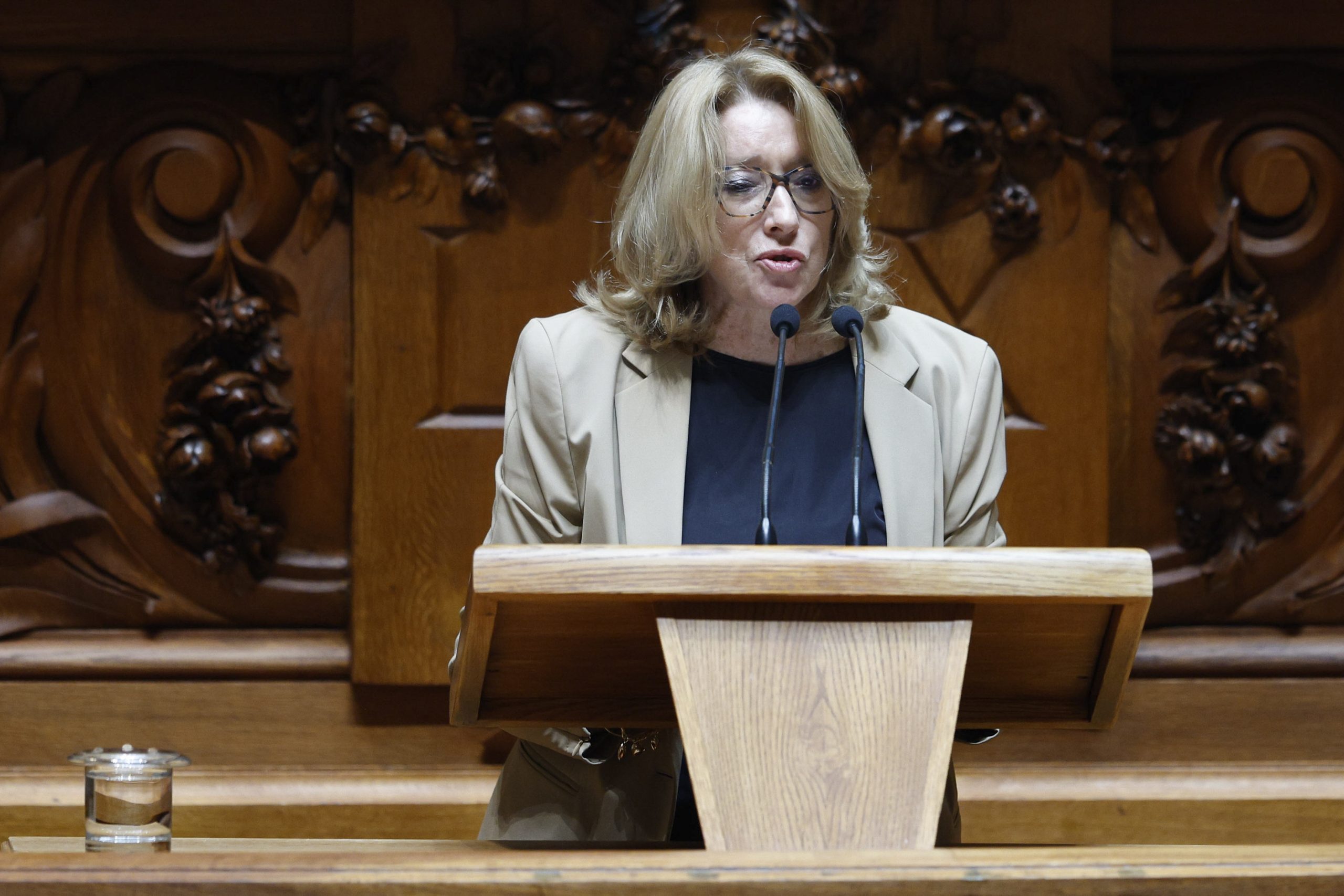 PS exige à ministra do Trabalho explicações sobre carta que enviou a idosos em dias de campanha eleitoral