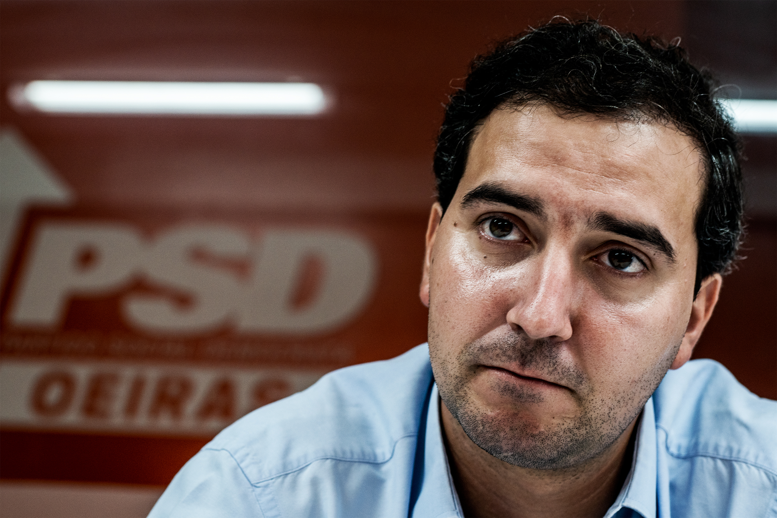 Alexandre Poço: “Somos um país engraçado: ou lamentamos que os jovens não querem saber da política ou quando participam é por carreirismo”