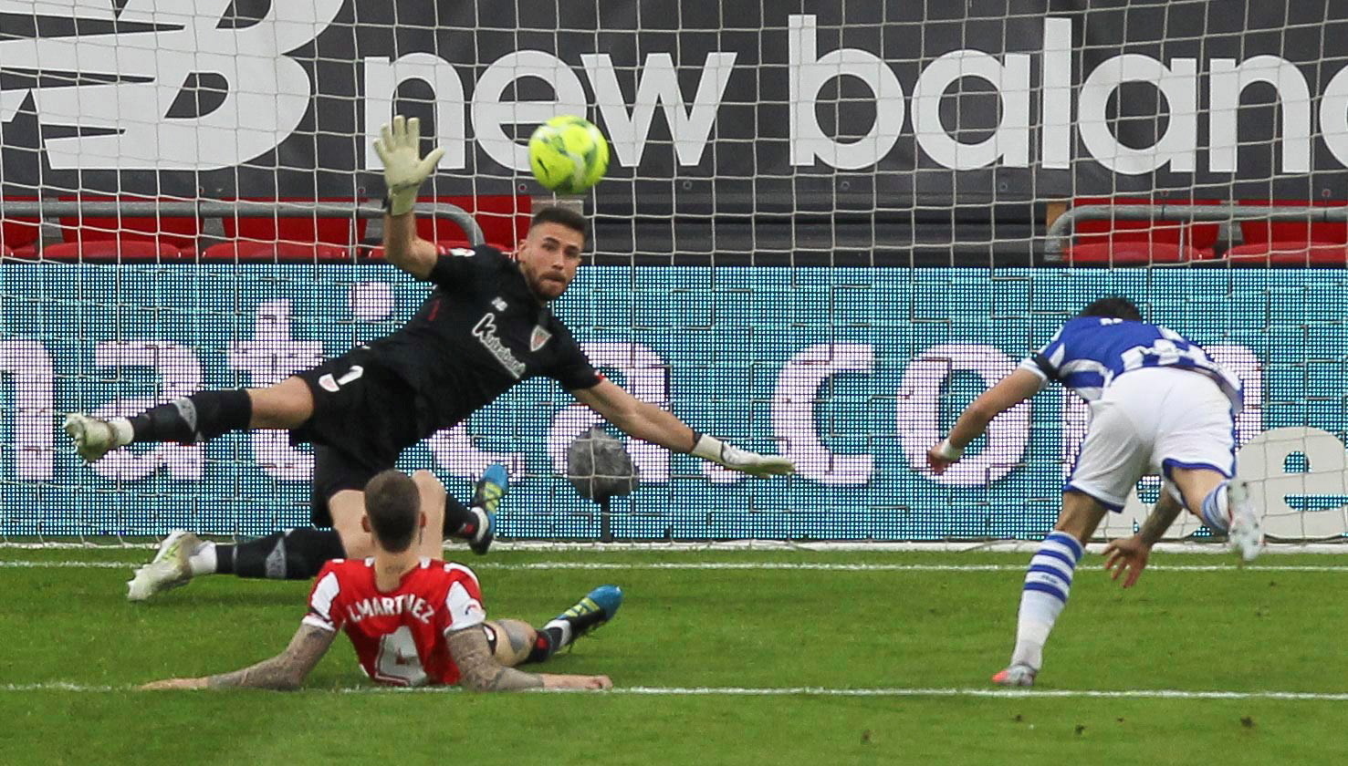 Real Sociedad regressa aos triunfos no dérbi basco e isola-se no terceiro lugar