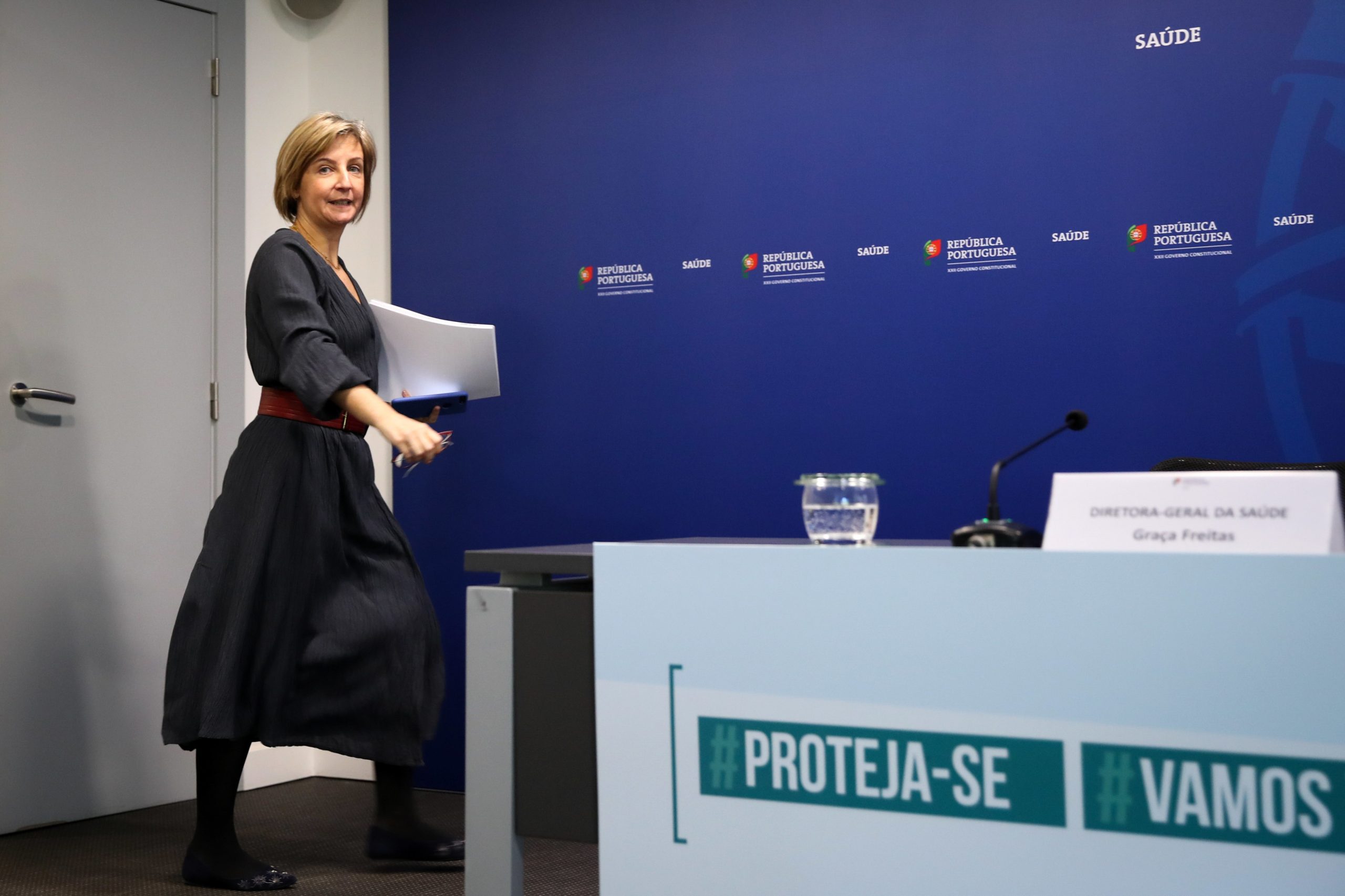 Covid-19: Lares devem ter planos de contingência