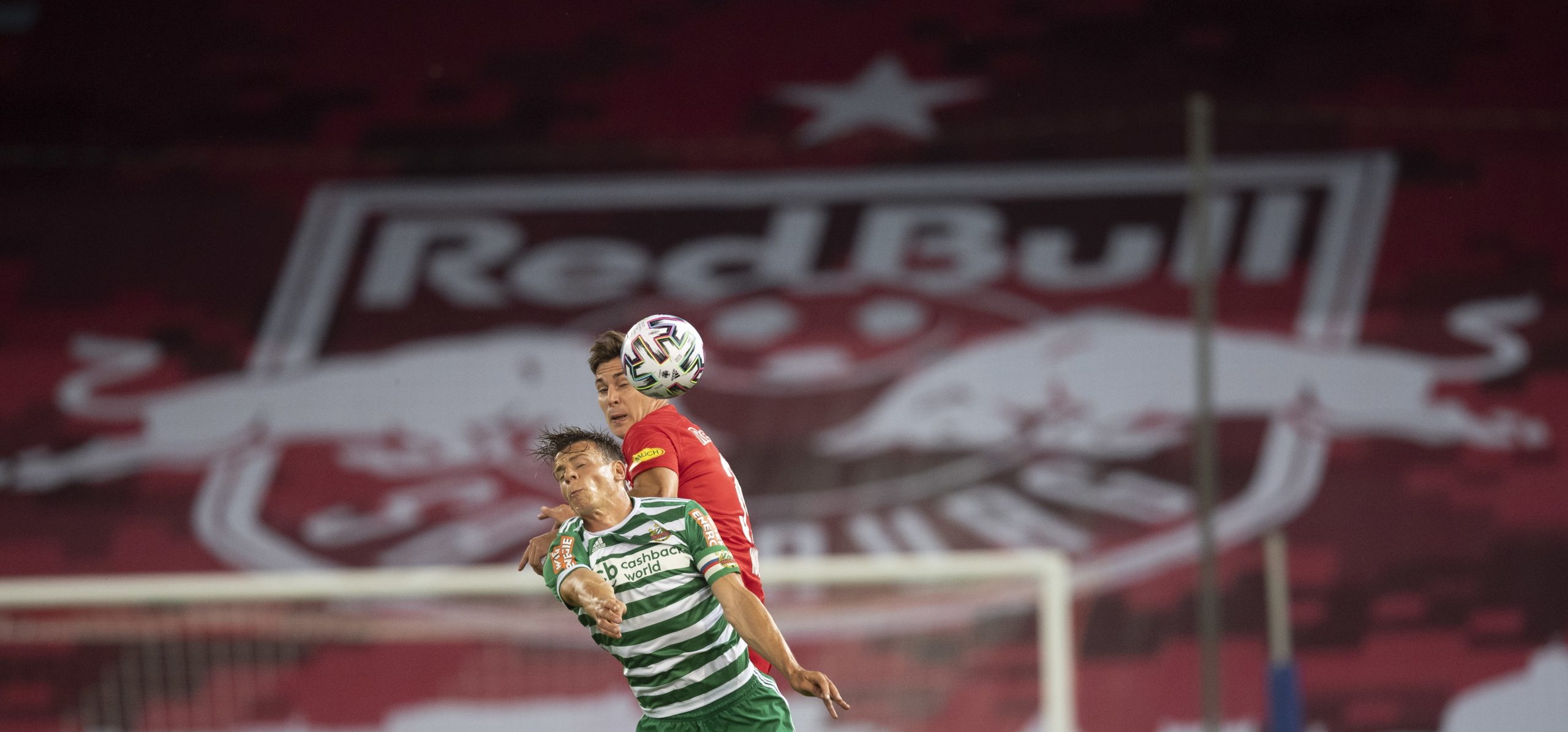 Futebol na Áustria vai regressar com adeptos nas bancadas, mas só os das equipas da casa