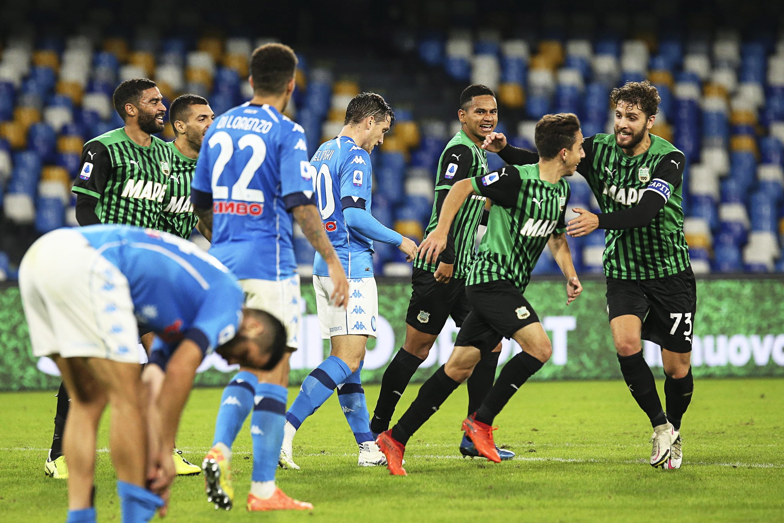 Sassuolo ganha em Nápoles e destrona-o do segundo lugar, Paulo Fonseca ganha