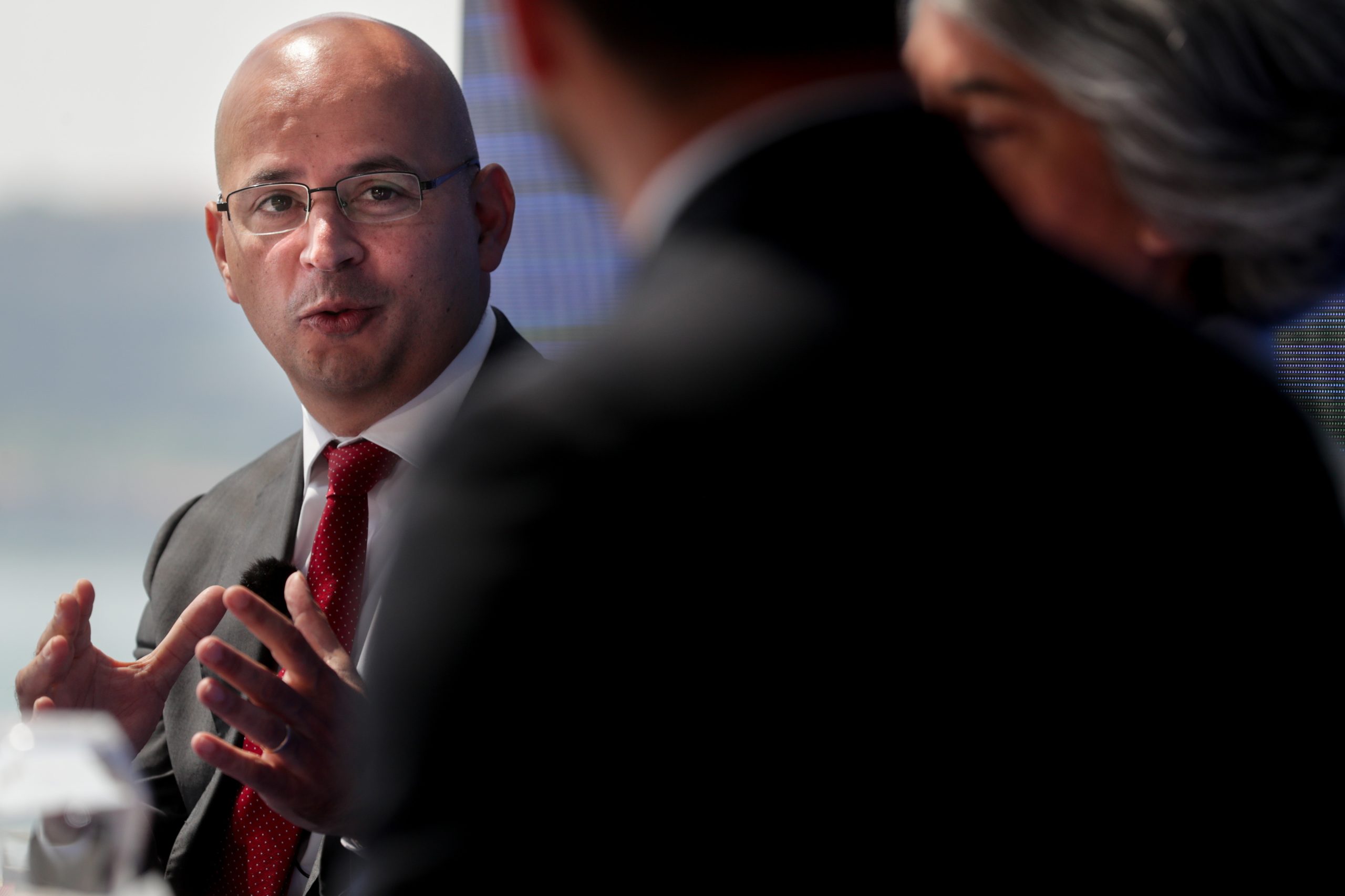 Ministro das Finanças reitera que economia pode crescer mais que previsto em 2021