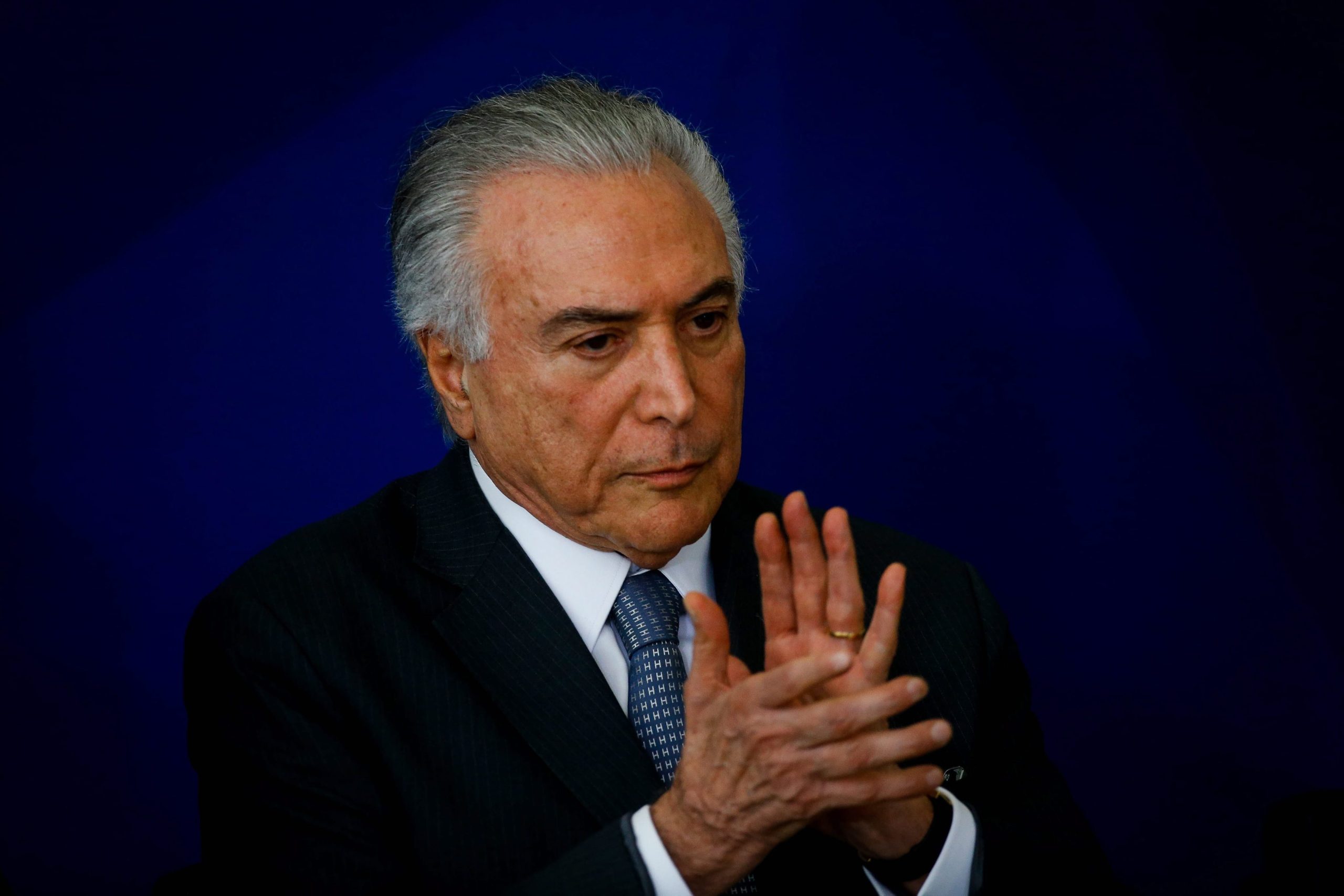 Brasileiros apelam ao Governo português para que reconheça ilegitimidade de Temer