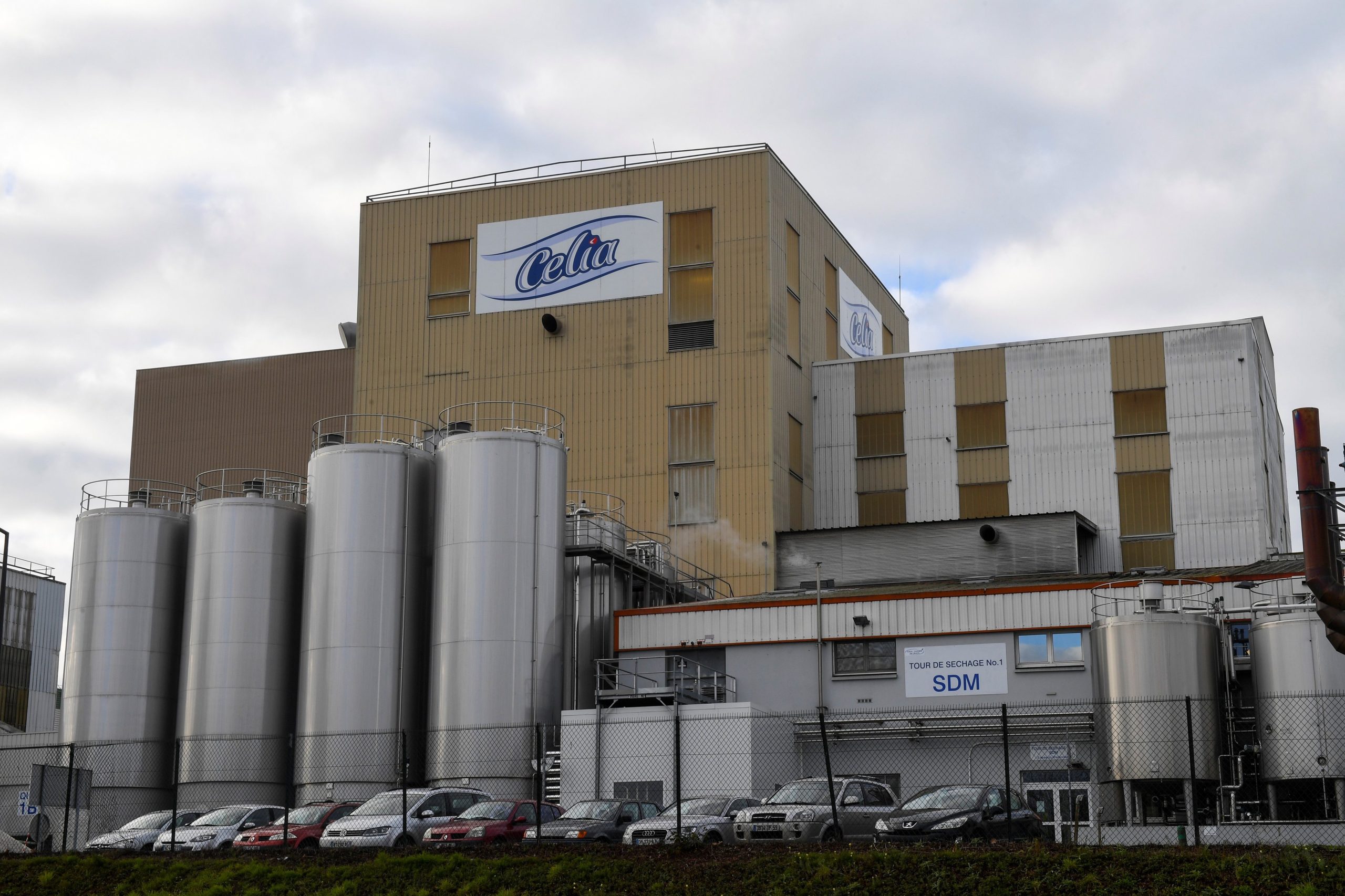 Produtos alimentares para bebés retirados em França por suspeitas de contaminação