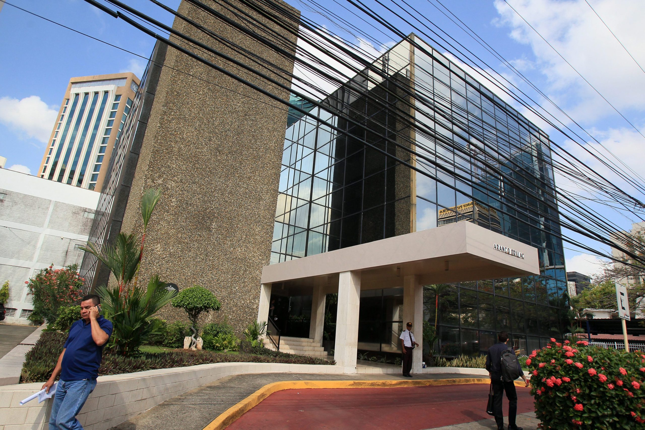 ‘Panama Papers’: Sócios da Mossack Fonseca detidos