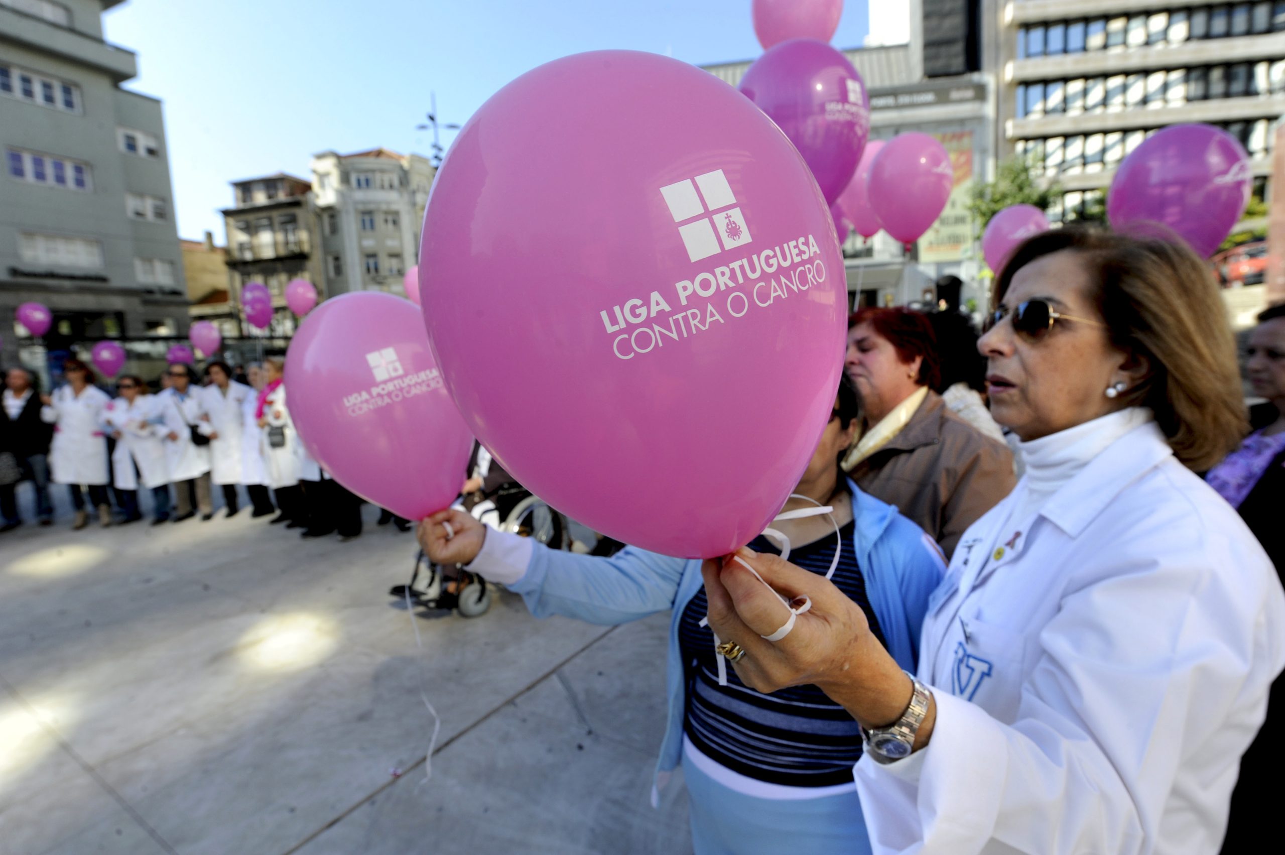 Liga Portuguesa Contra o Cancro apela à generosidade dos portugueses e garante medidas de proteção no peditório nacional