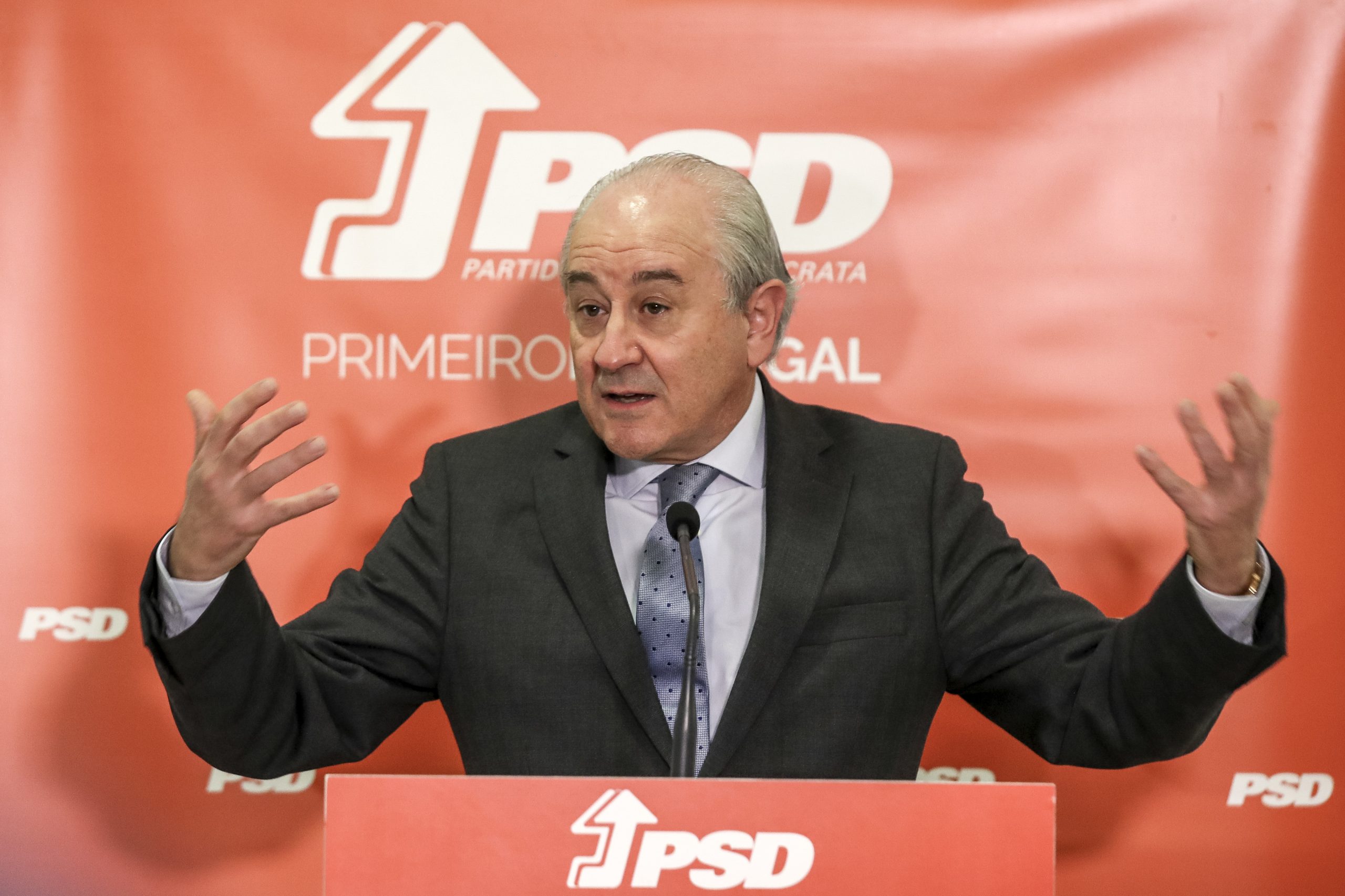 Rio acusa apoiantes de Rangel de “terem medo” do voto aberto a mais militantes
